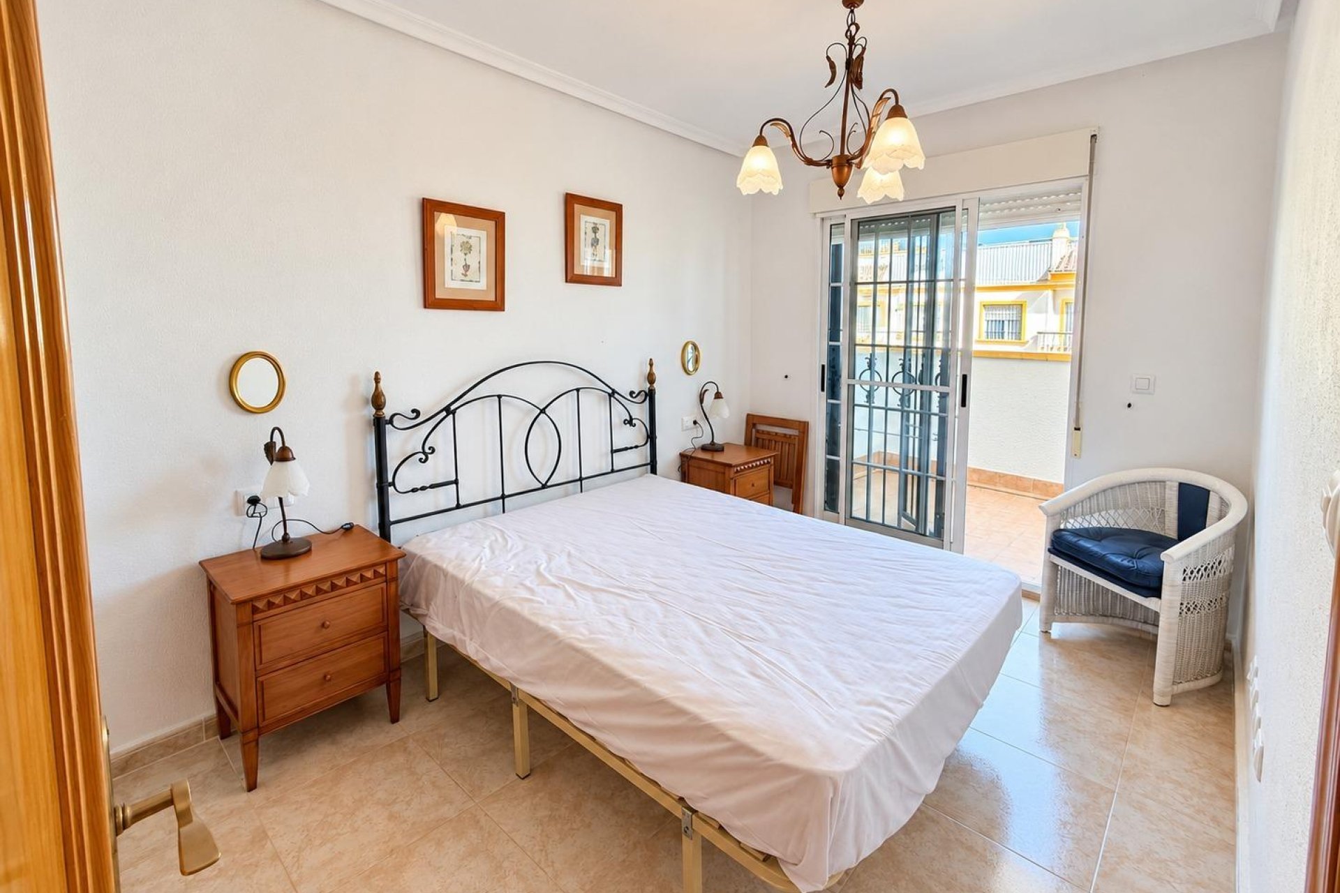 Rynek wtórny - Dom Szeregowy -
Torrevieja - Torretas - La Siesta - El Limonar
