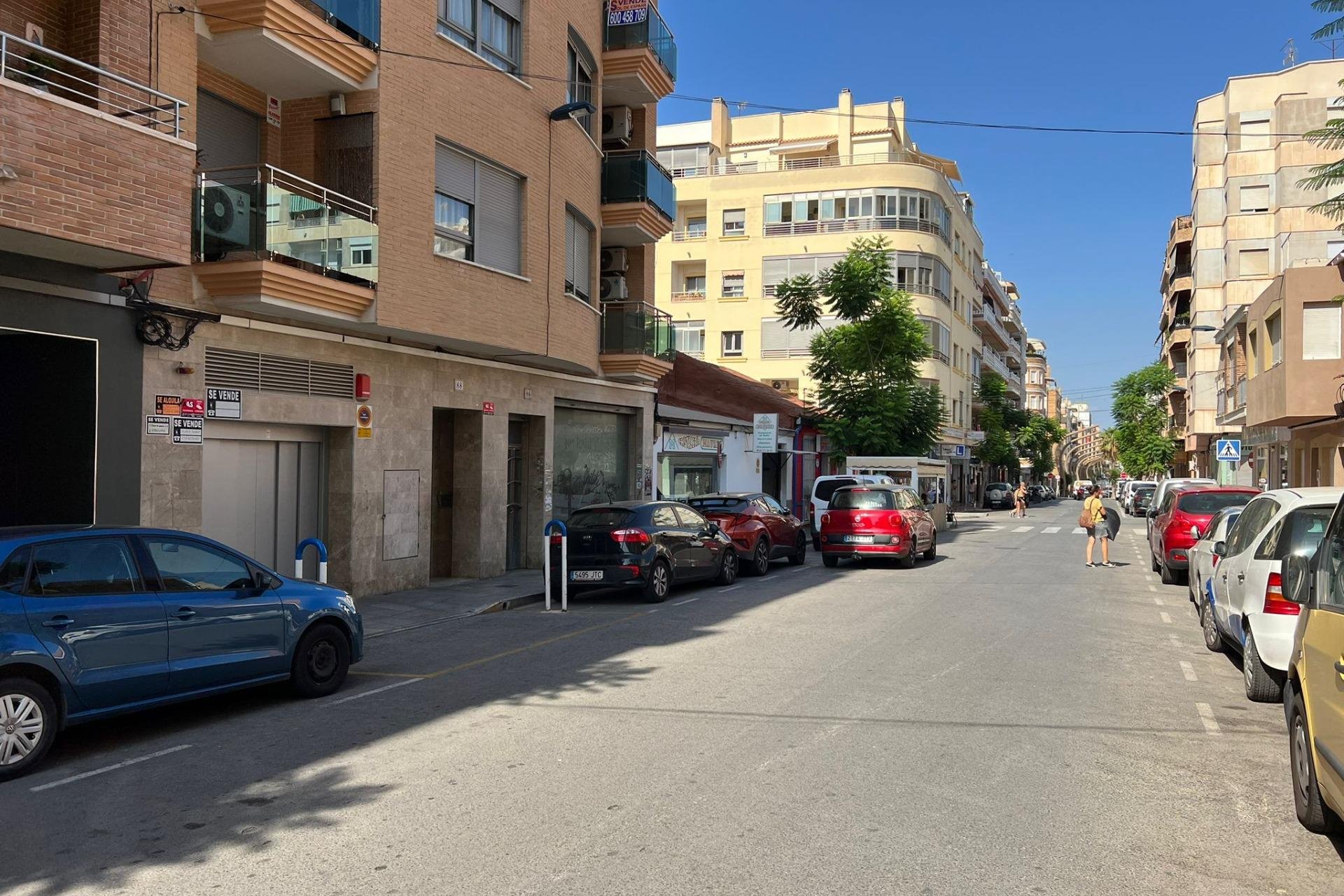 Rynek wtórny - Garaż -
Torrevieja - Centro