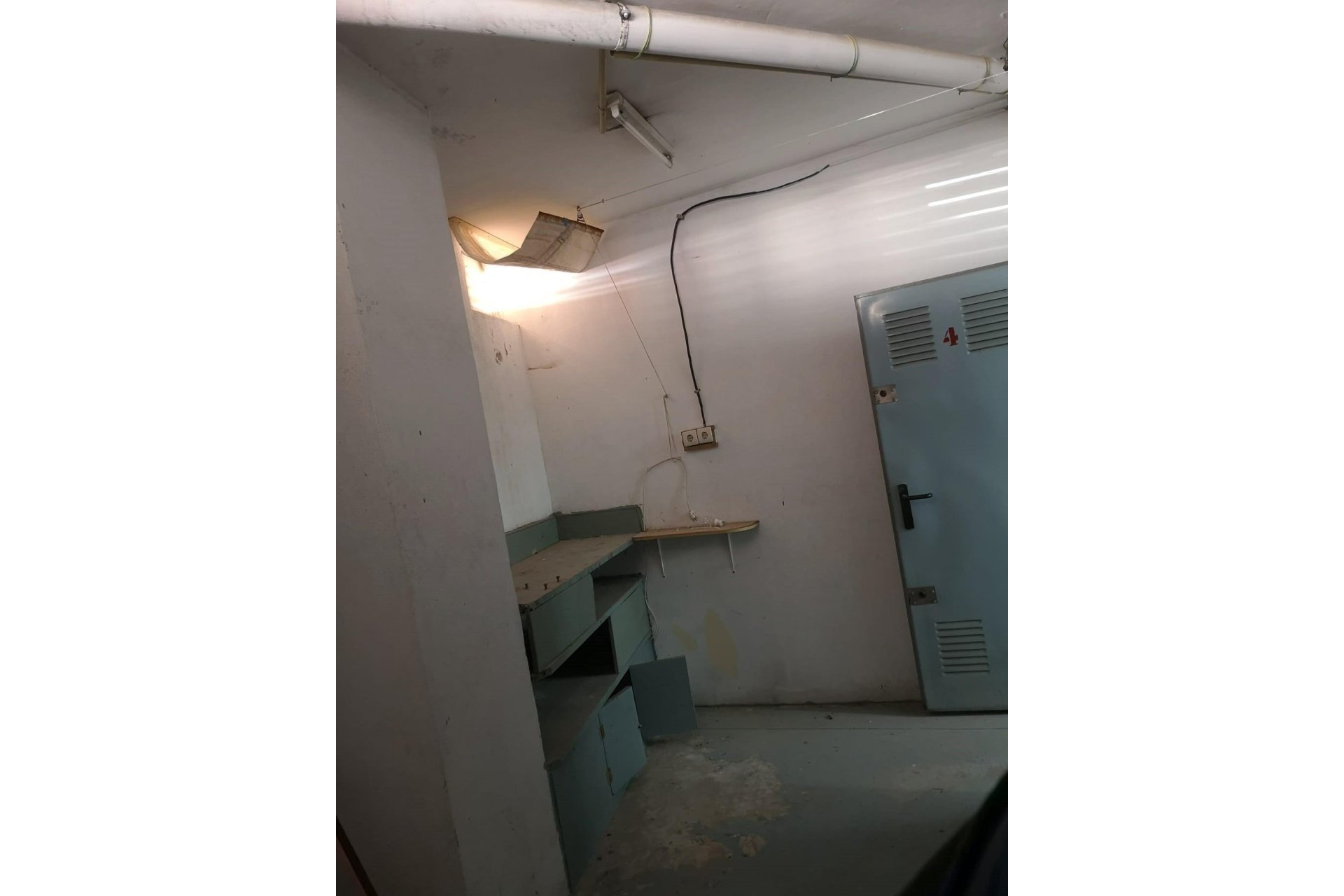 Rynek wtórny - Garaż -
Torrevieja - Estacion de autobuses