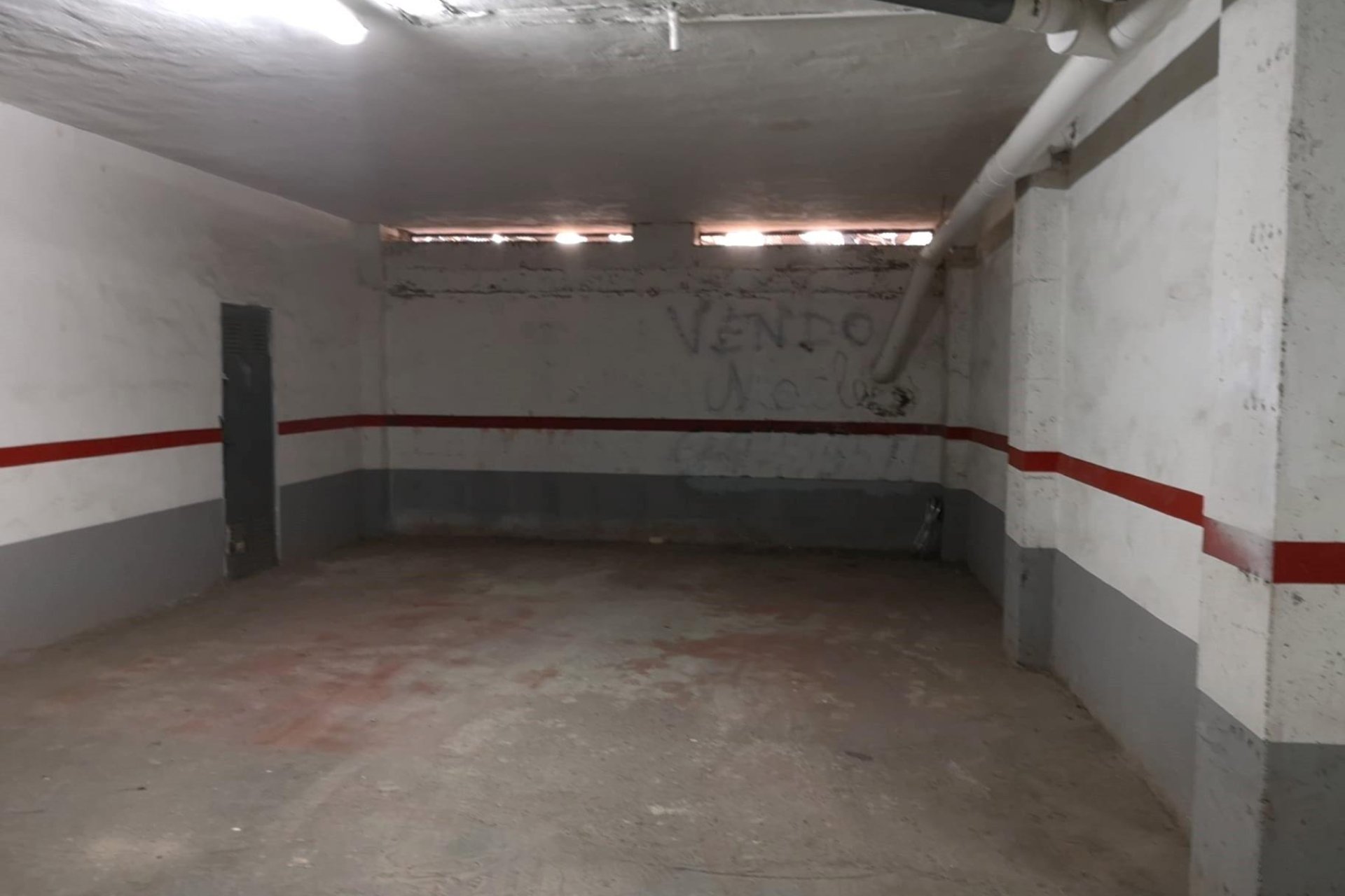 Rynek wtórny - Garaż -
Torrevieja - Playa de los Locos