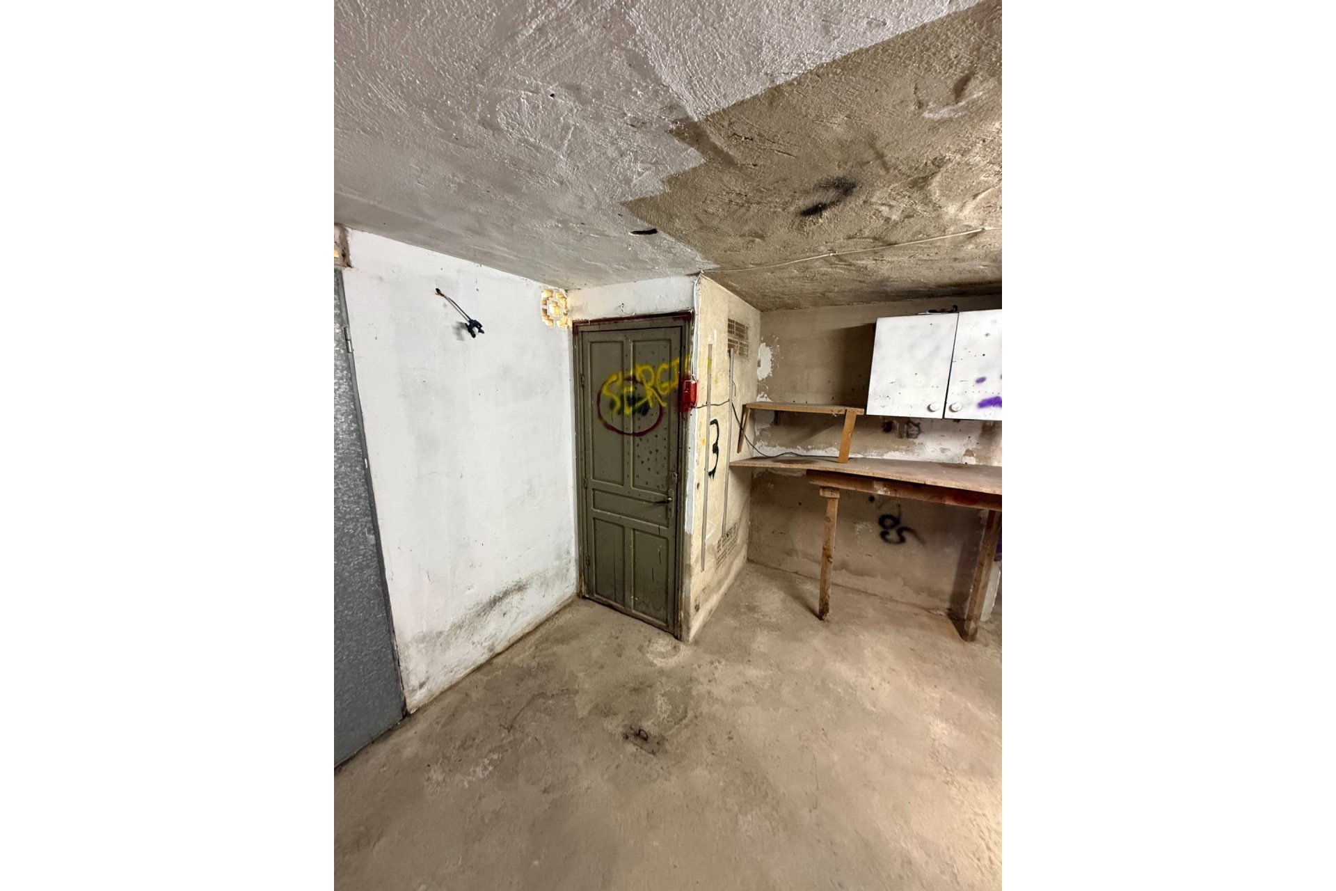 Rynek wtórny - Garaż -
Torrevieja - Playa del Cura