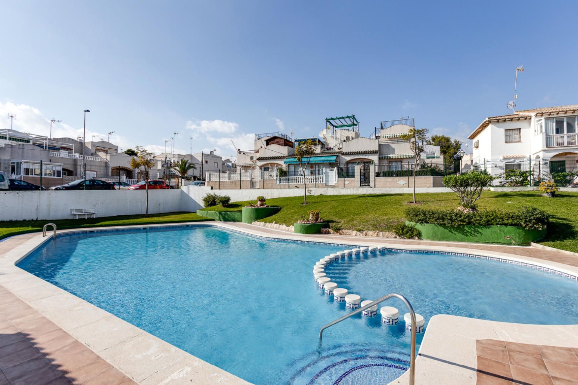 Rynek wtórny - Kamienica -
Torrevieja - Los balcones