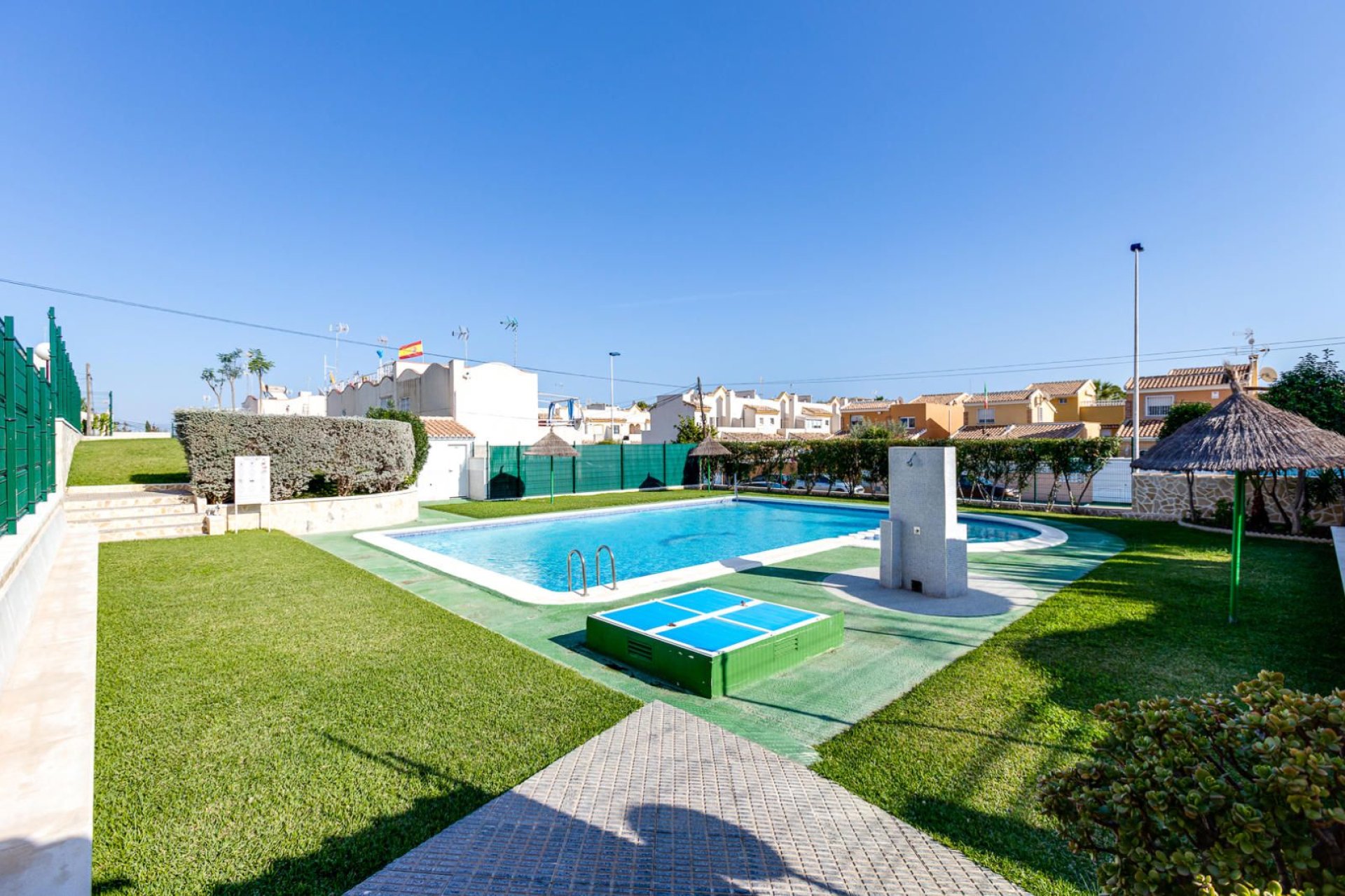 Rynek wtórny - Kamienica -
Torrevieja - Los balcones