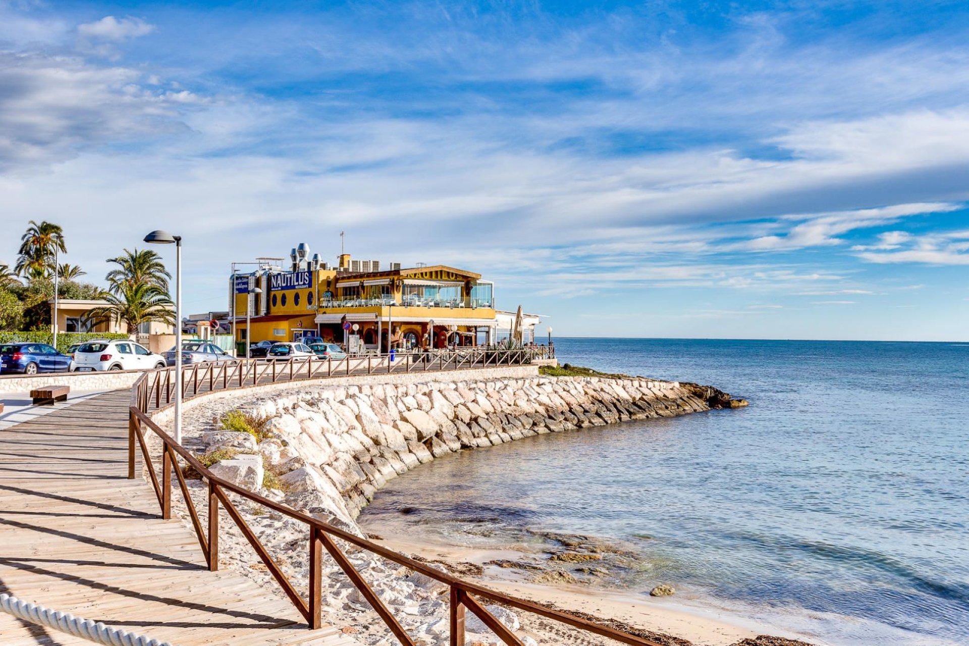 Rynek wtórny - Kamienica -
Torrevieja - Los balcones