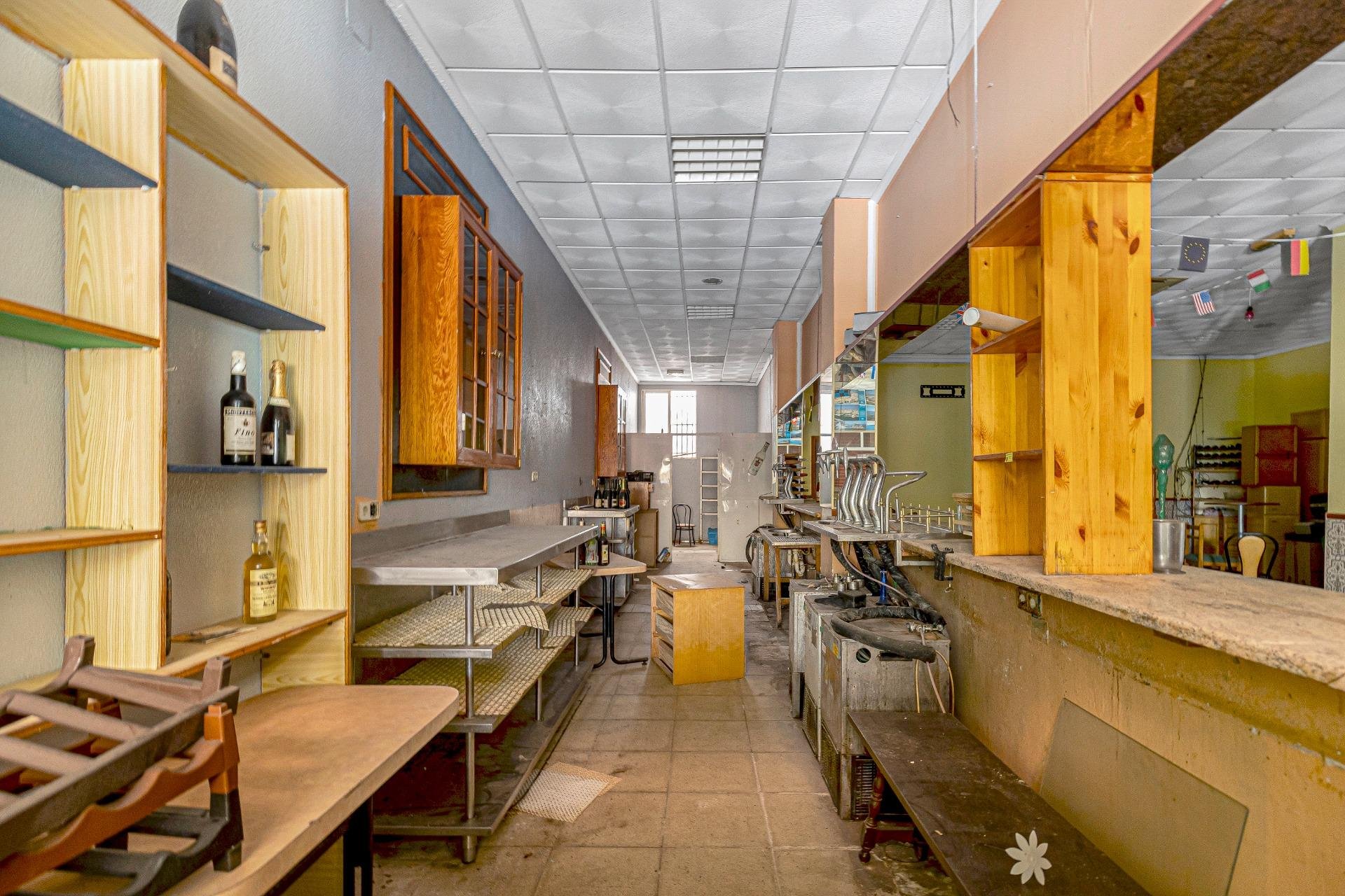 Rynek wtórny - Lokal handlowy -
Torrevieja - Playa del Cura