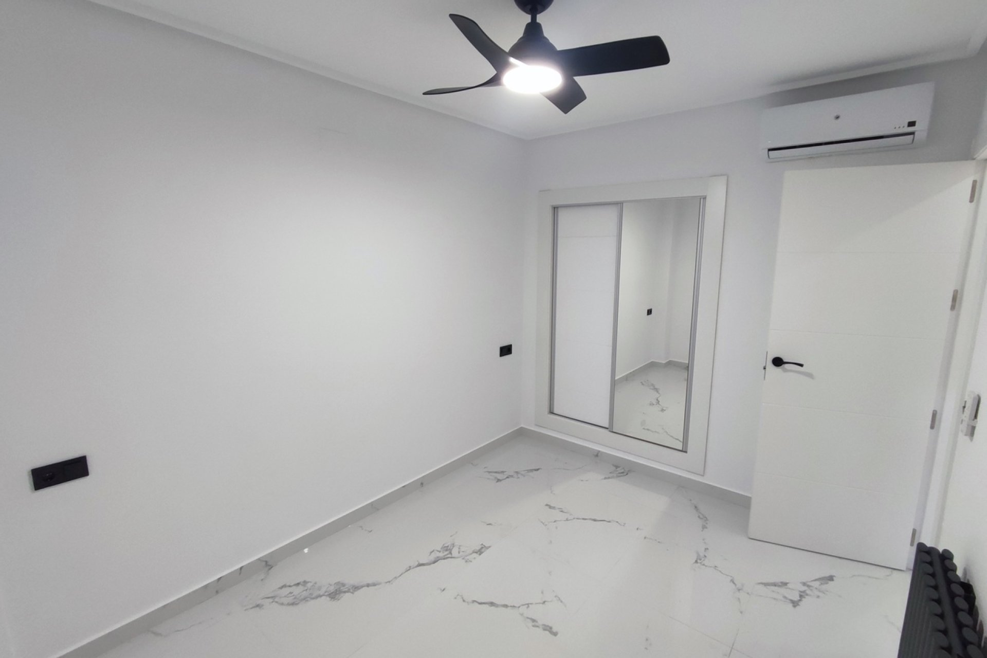 Rynek wtórny - Mieszkanie  -
Hacienda Riquelme Golf Resort - Hacienda Riquelme Golf Resort - Centre