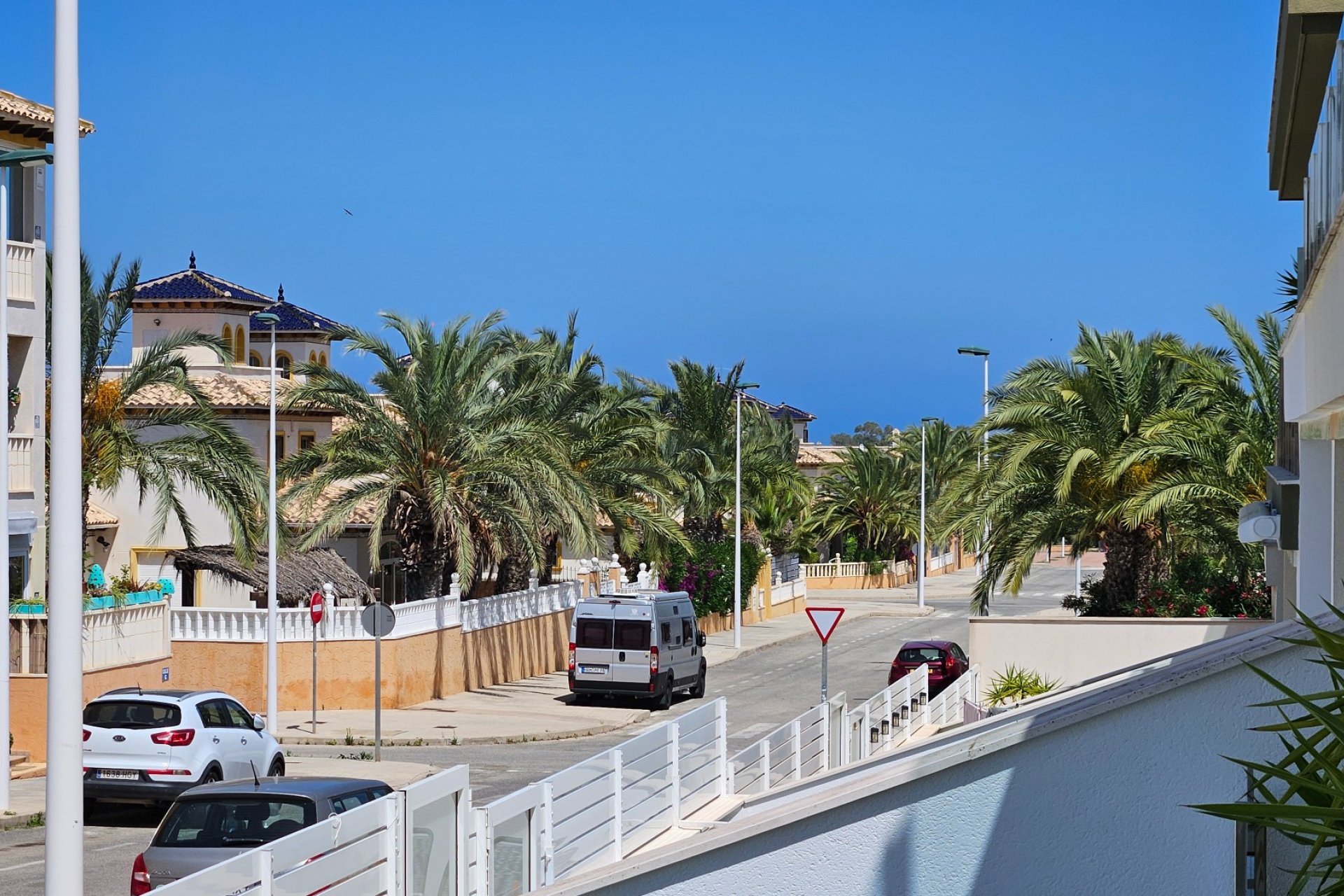 Rynek wtórny - Mieszkanie  -
La Marina - El Pinet