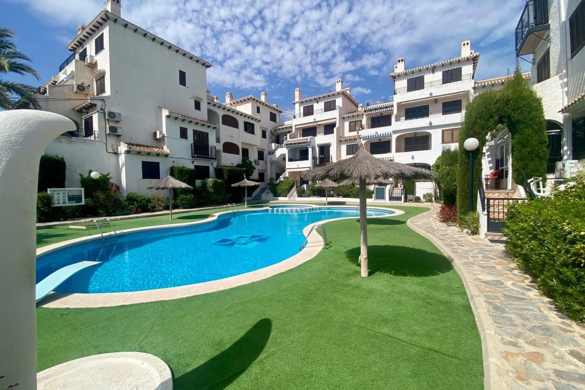 Rynek wtórny - Mieszkanie  -
Orihuela Costa - Cabo Roig