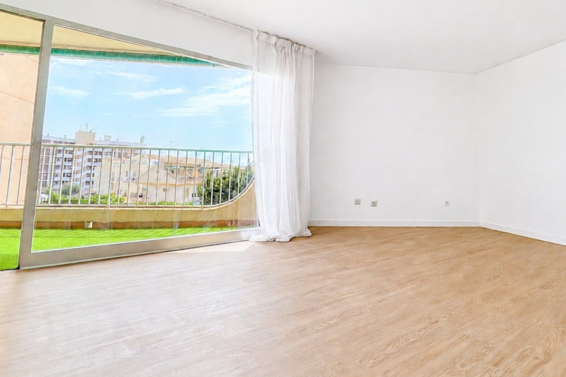 Rynek wtórny - Mieszkanie  -
Orihuela Costa - Cabo Roig