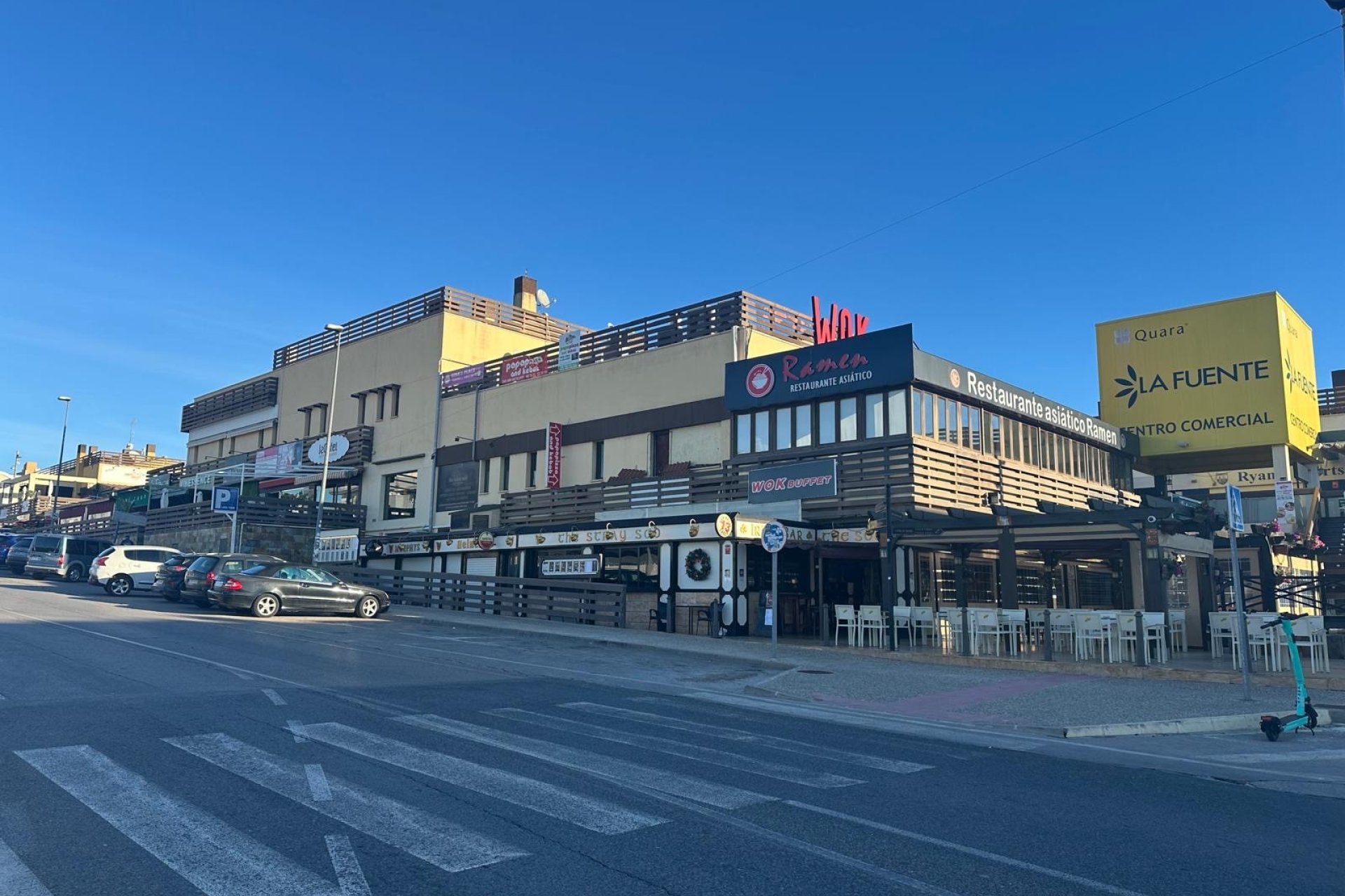 Rynek wtórny - Mieszkanie  -
Orihuela Costa - Campoamor