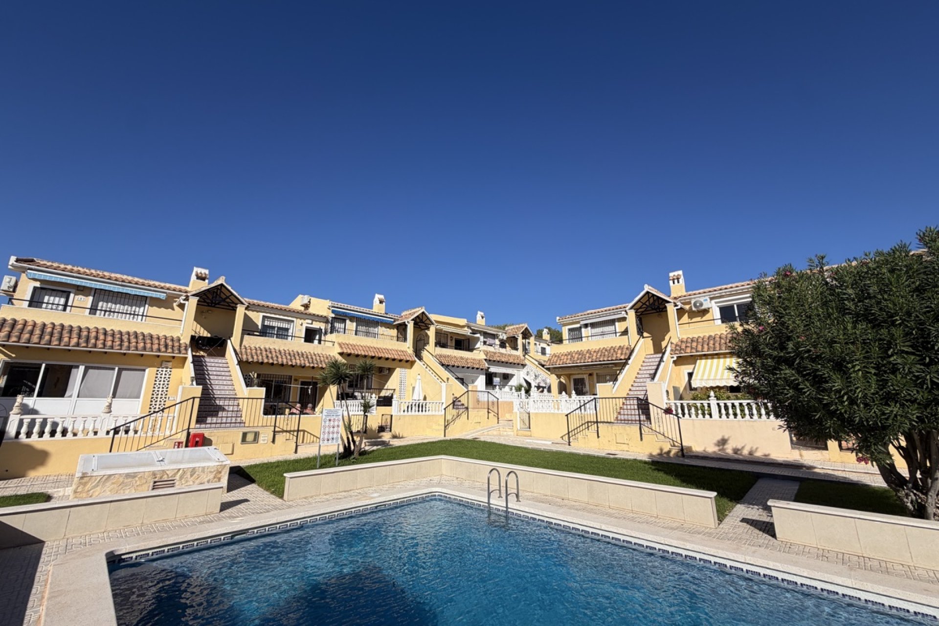 Rynek wtórny - Mieszkanie  -
Orihuela Costa - Villamartin