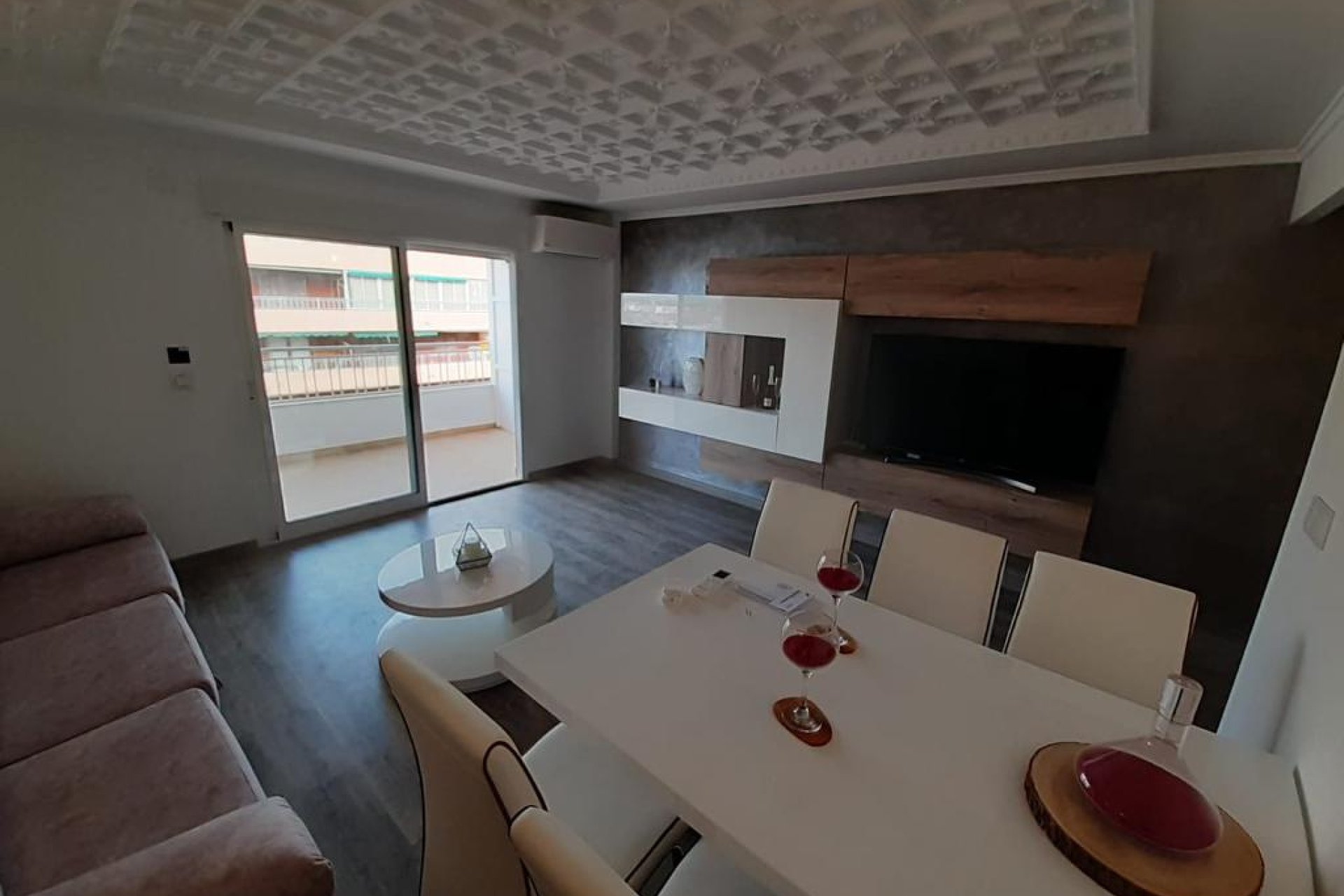 Rynek wtórny - Mieszkanie  -
Torrevieja - Acequion