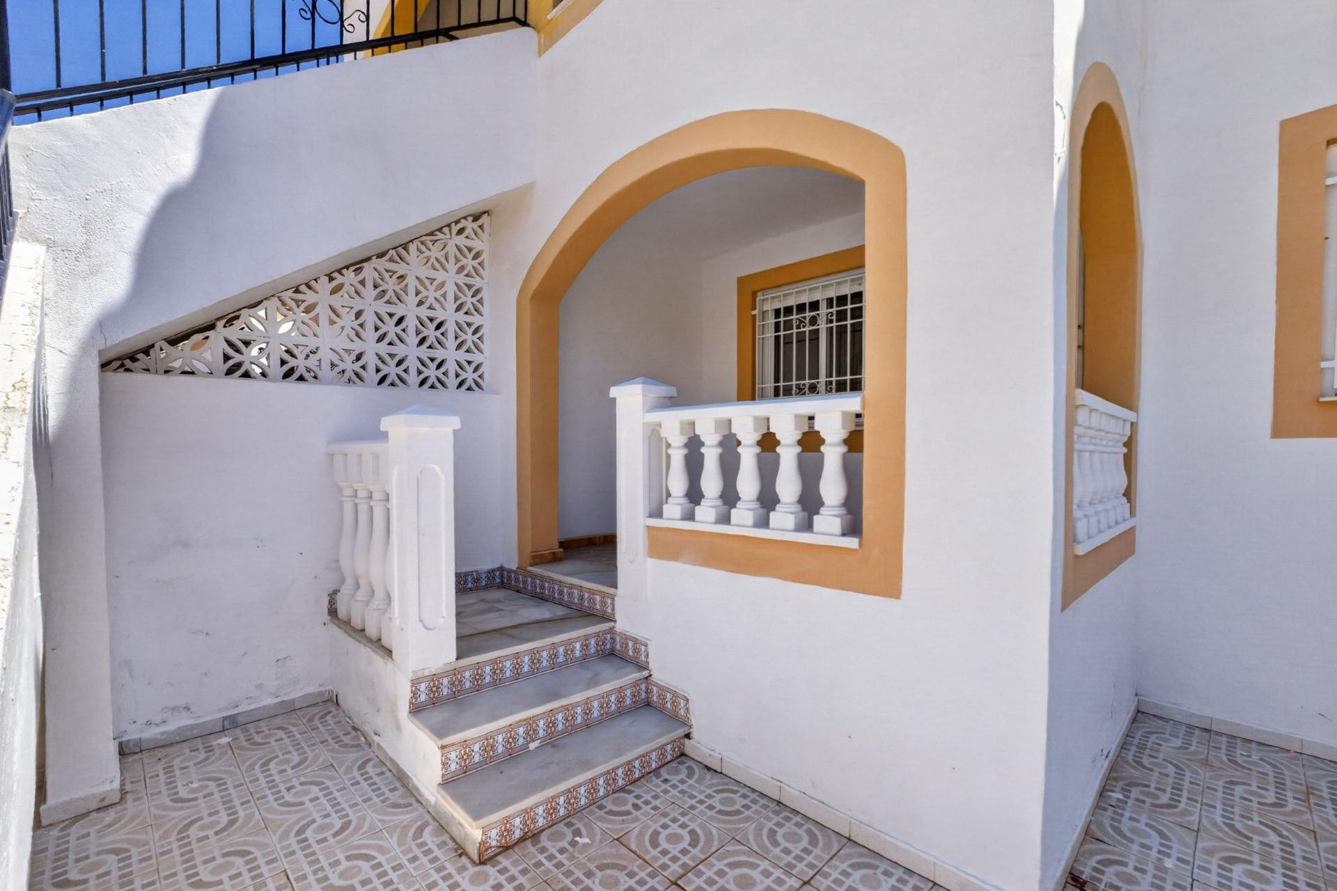 Rynek wtórny - Mieszkanie  -
Torrevieja - Altos del Limonar