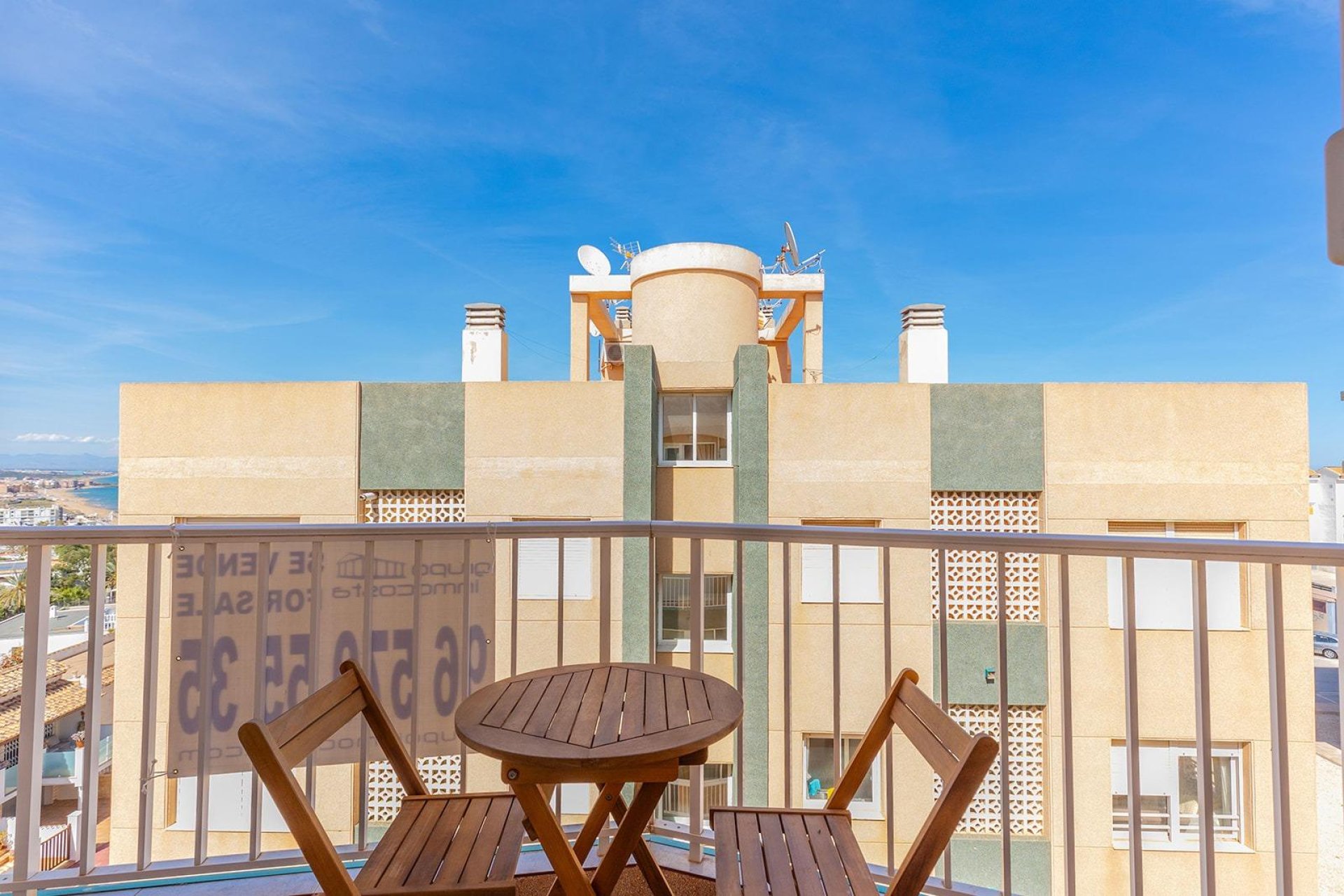 Rynek wtórny - Mieszkanie  -
Torrevieja - Cabo cervera