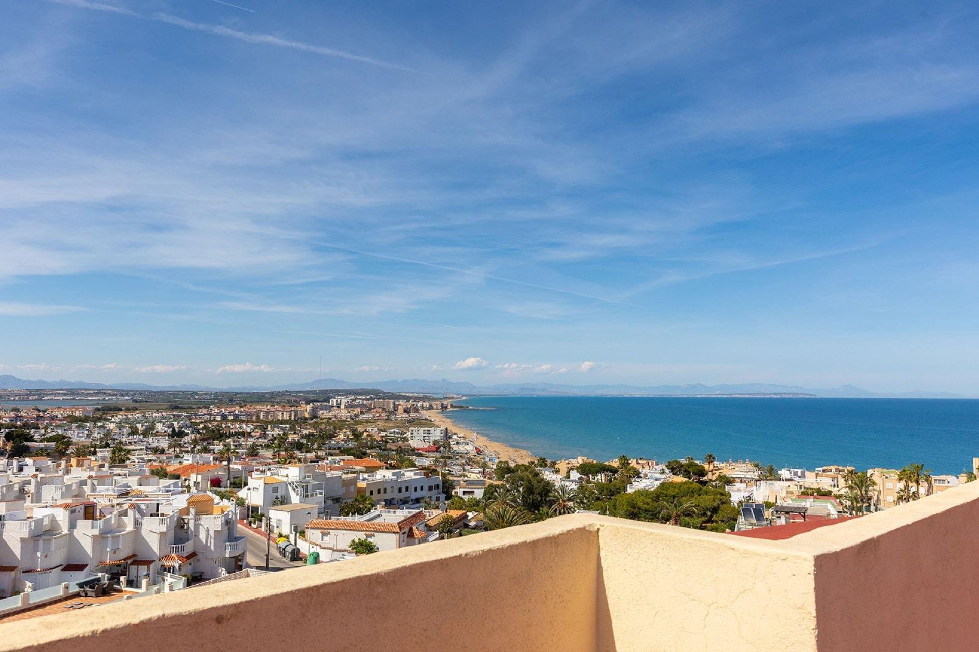 Rynek wtórny - Mieszkanie  -
Torrevieja - Cabo cervera