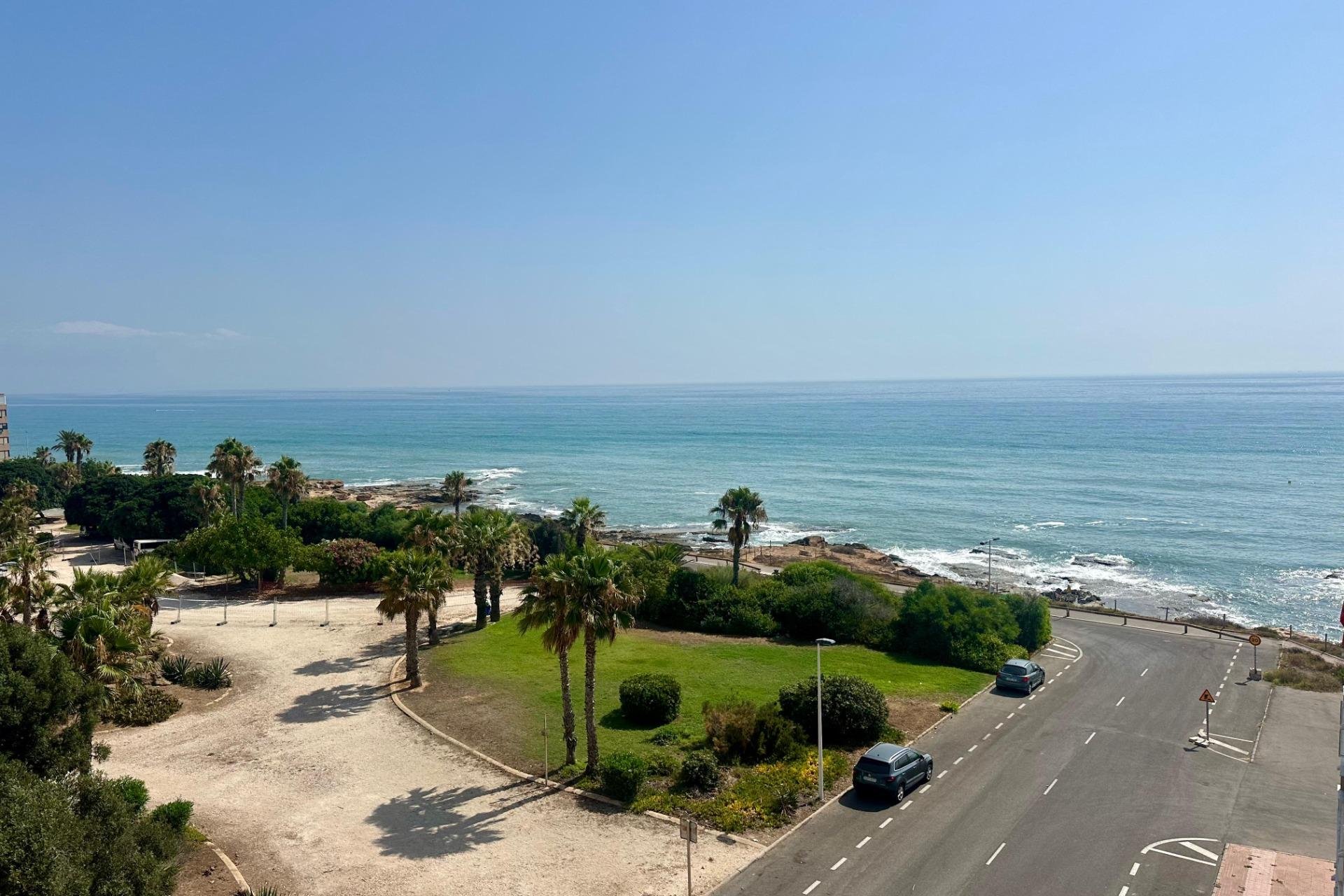 Rynek wtórny - Mieszkanie  -
Torrevieja - Cabo cervera