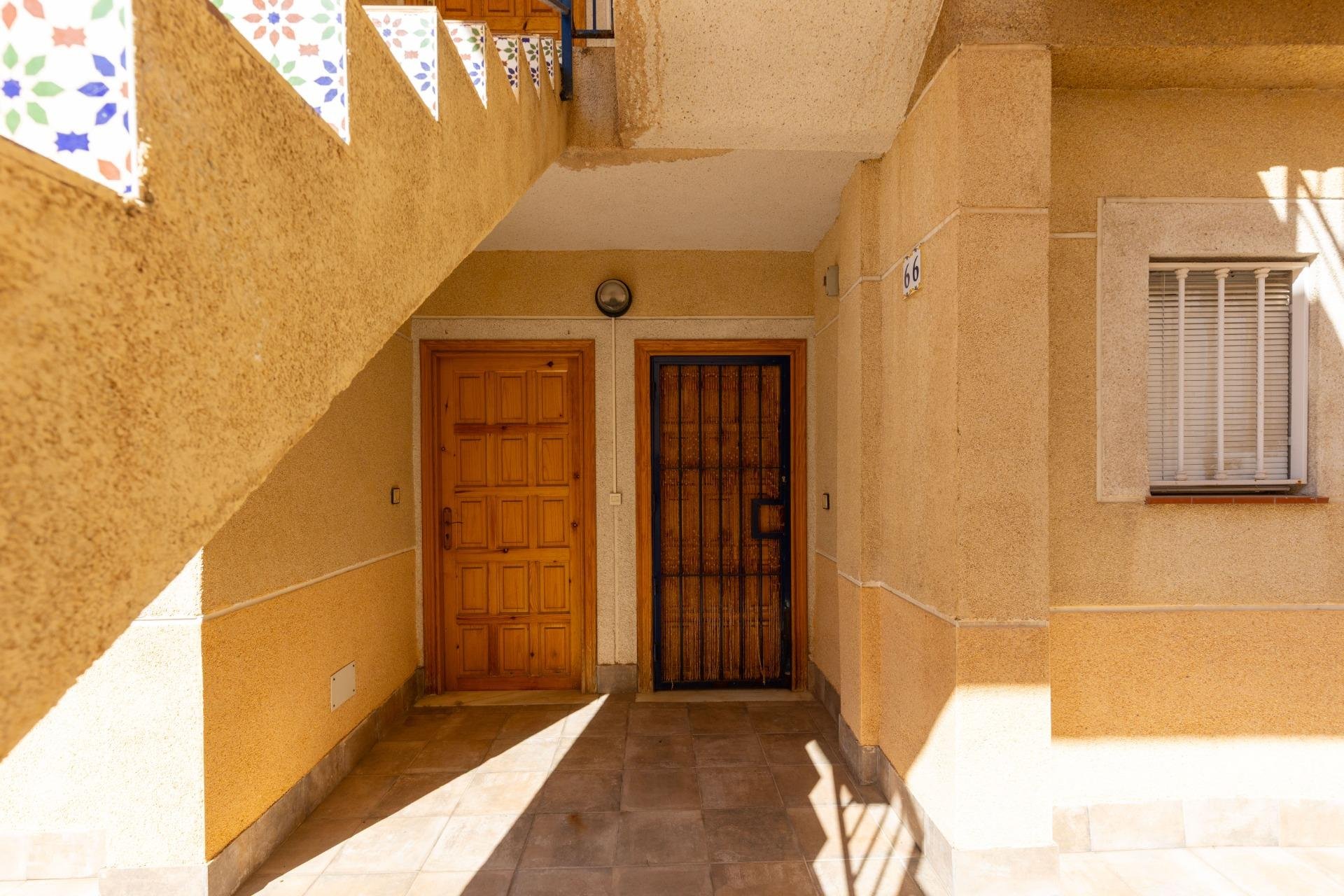 Rynek wtórny - Mieszkanie  -
Torrevieja - Centro