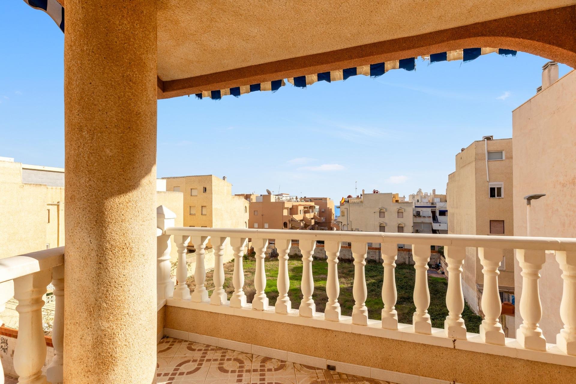 Rynek wtórny - Mieszkanie  -
Torrevieja - La Mata