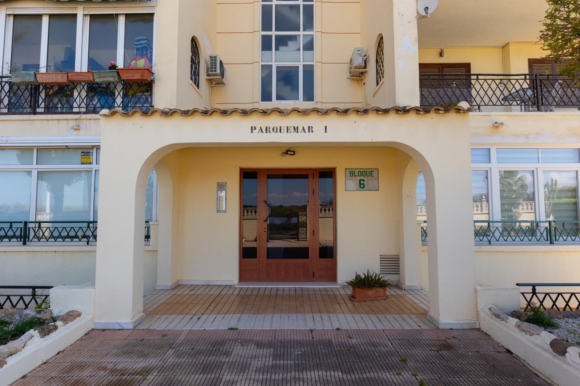 Rynek wtórny - Mieszkanie  -
Torrevieja - La Mata