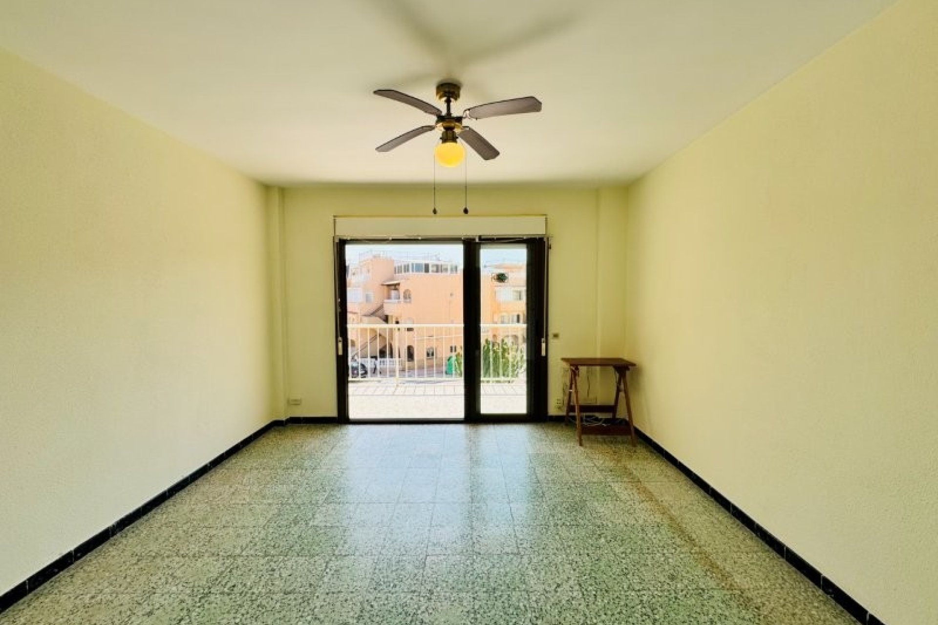Rynek wtórny - Mieszkanie  -
Torrevieja - La Mata