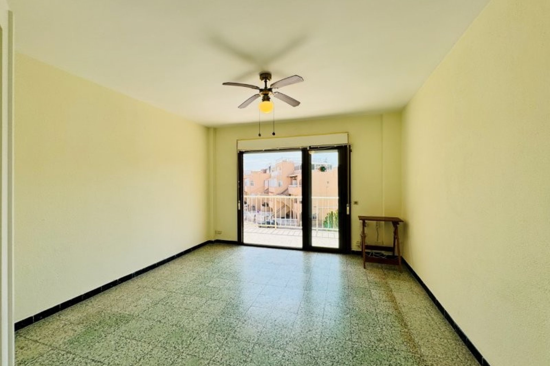 Rynek wtórny - Mieszkanie  -
Torrevieja - La Mata