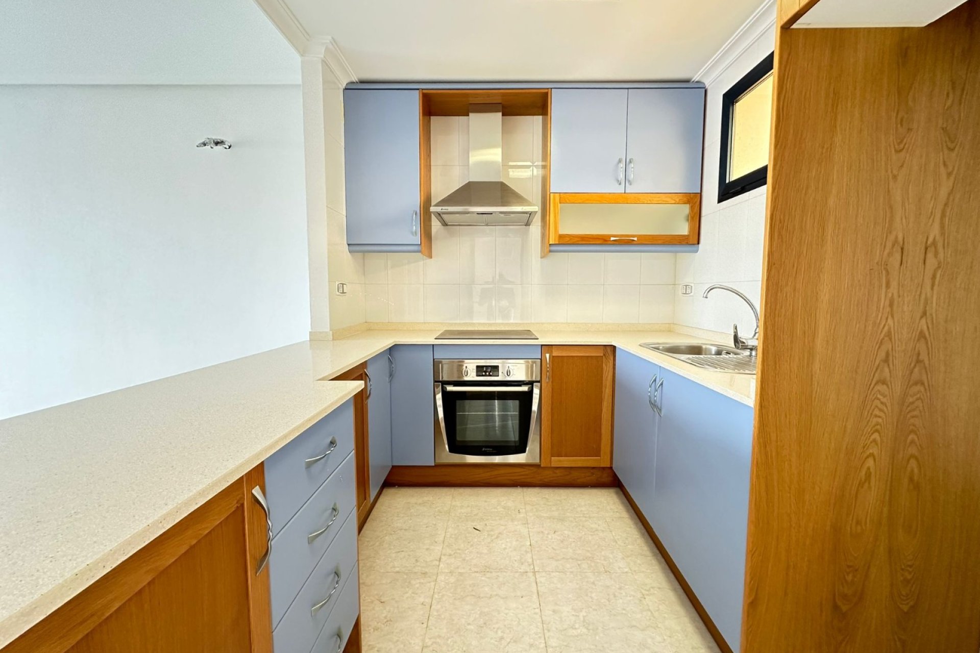 Rynek wtórny - Mieszkanie  -
Torrevieja - La Veleta