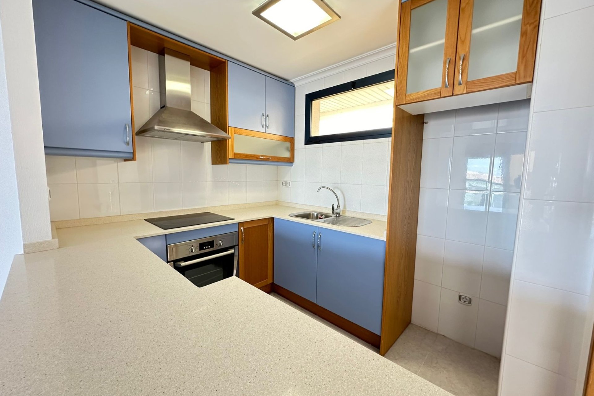 Rynek wtórny - Mieszkanie  -
Torrevieja - La Veleta