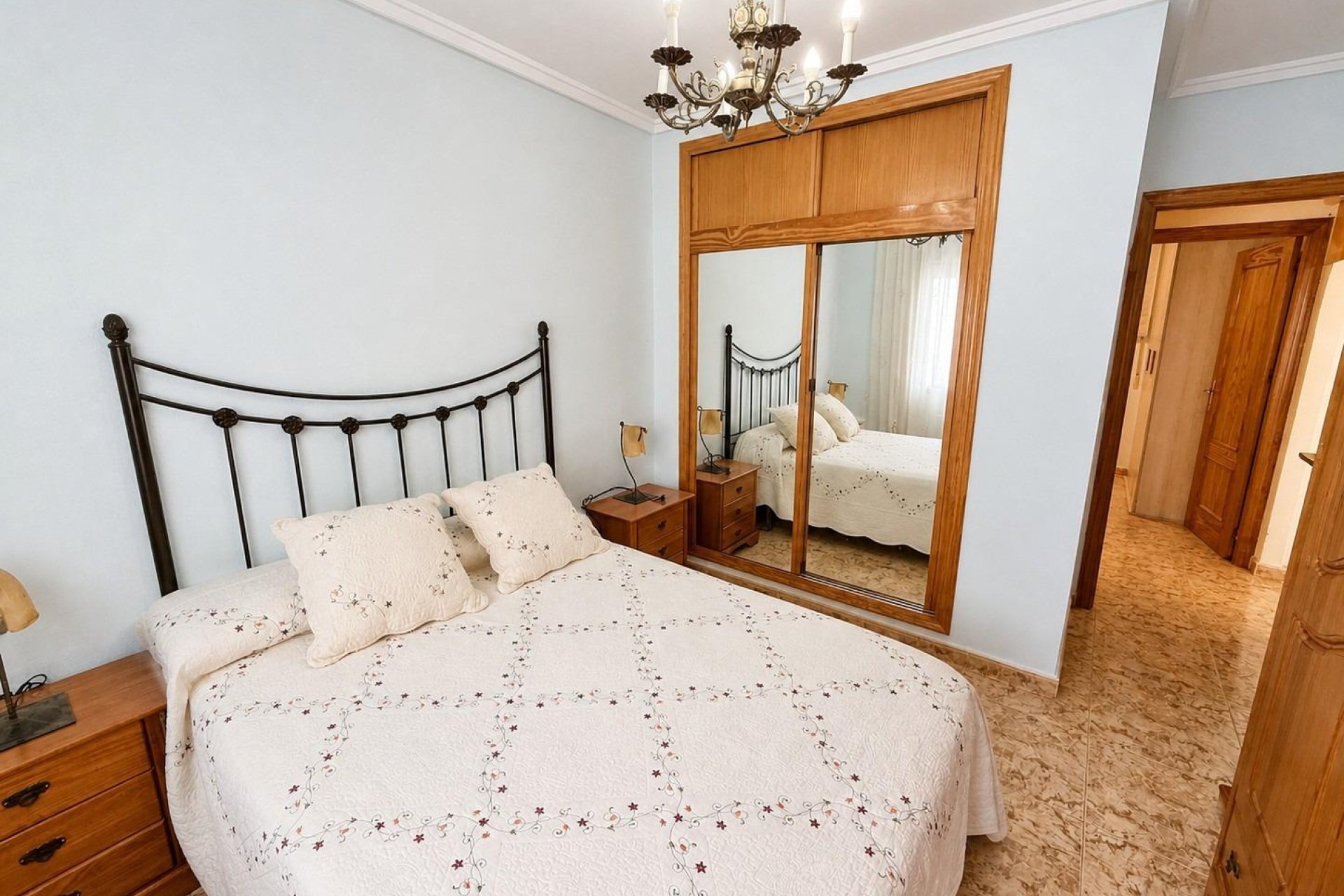 Rynek wtórny - Mieszkanie  -
Torrevieja - Nueva Torrevieja