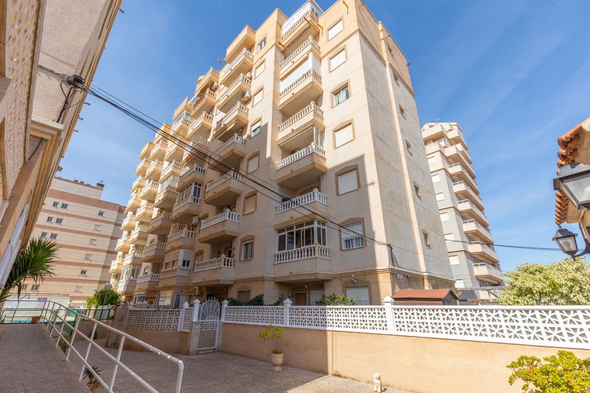 Rynek wtórny - Mieszkanie  -
Torrevieja - Nueva Torrevieja