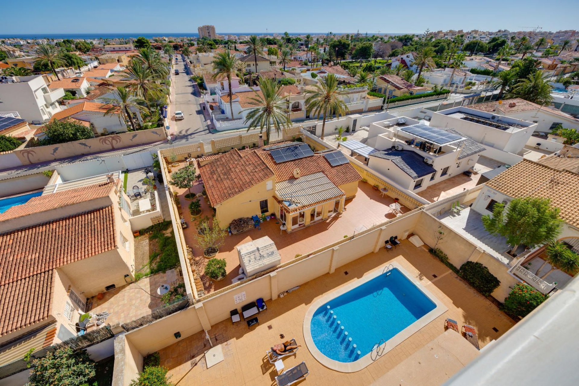 Rynek wtórny - Mieszkanie  -
Torrevieja - Nueva Torrevieja
