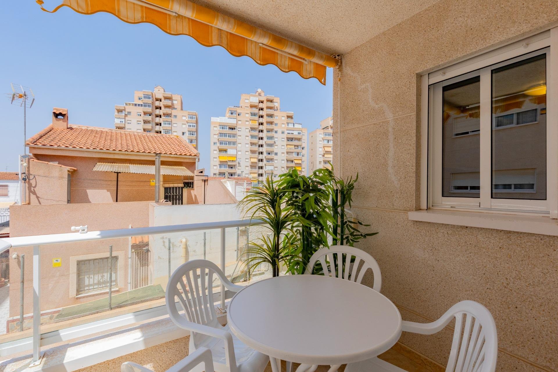 Rynek wtórny - Mieszkanie  -
Torrevieja - Nueva Torrevieja