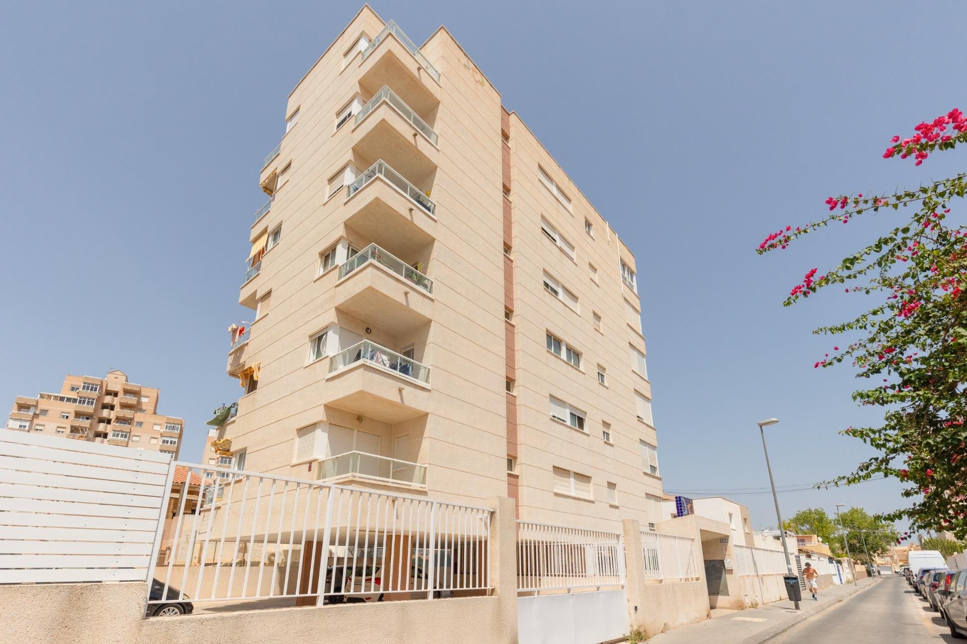 Rynek wtórny - Mieszkanie  -
Torrevieja - Nueva Torrevieja