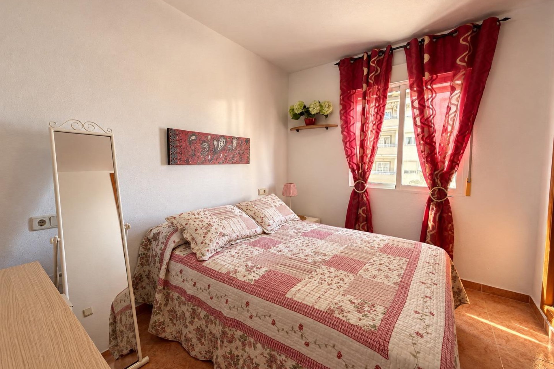 Rynek wtórny - Mieszkanie  -
Torrevieja - Nueva Torrevieja