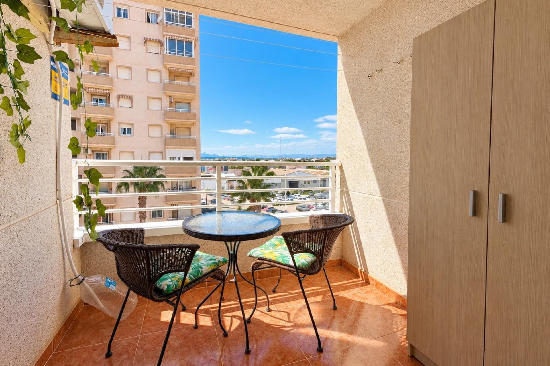 Rynek wtórny - Mieszkanie  -
Torrevieja - Nueva Torrevieja