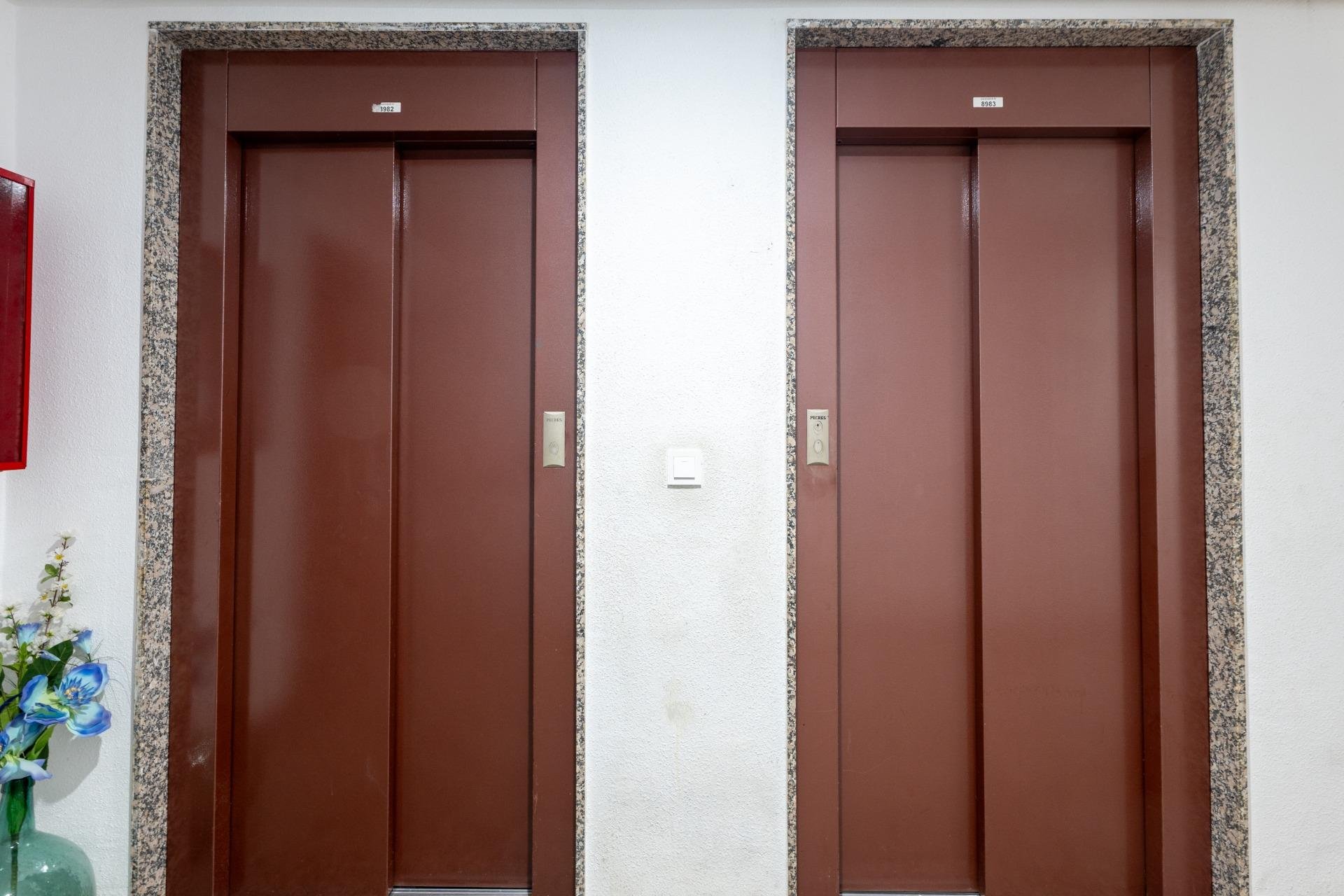 Rynek wtórny - Mieszkanie  -
Torrevieja - Parque de las Naciones