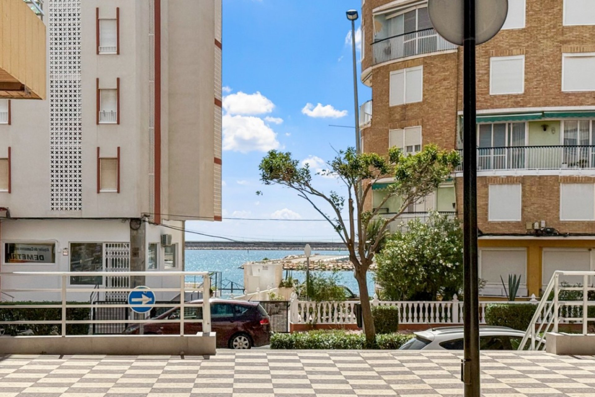 Rynek wtórny - Mieszkanie  -
Torrevieja - Playa Acequion