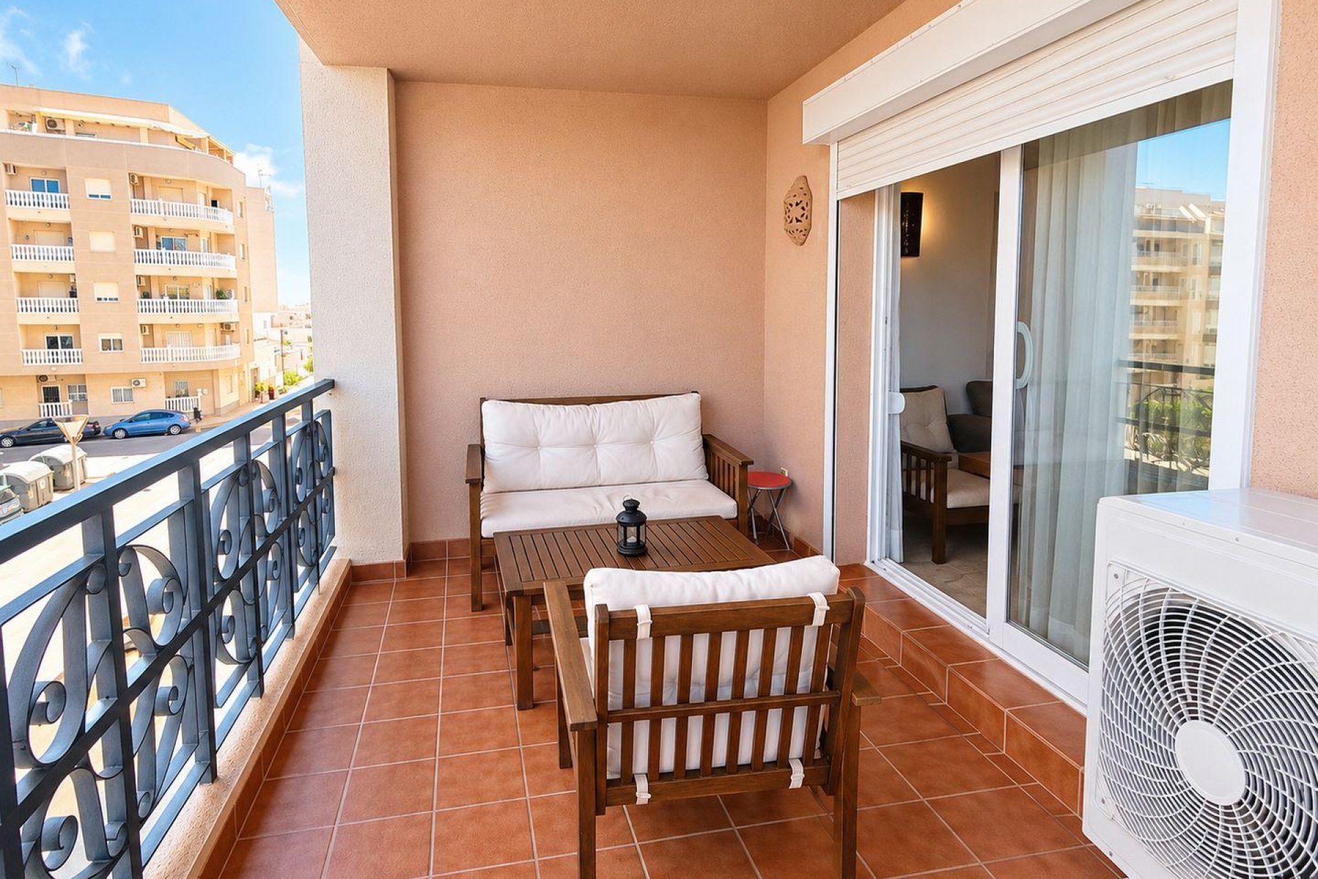 Rynek wtórny - Mieszkanie  -
Torrevieja - Playa de los Locos