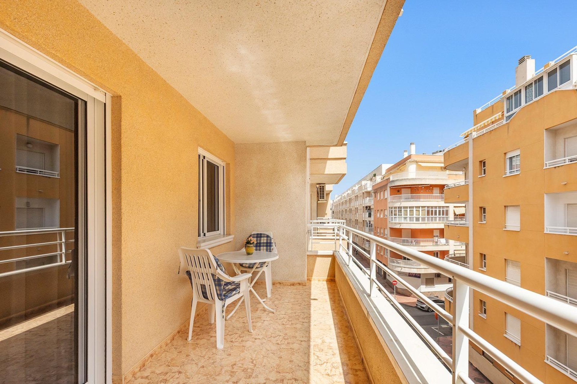 Rynek wtórny - Mieszkanie  -
Torrevieja - Playa del Cura