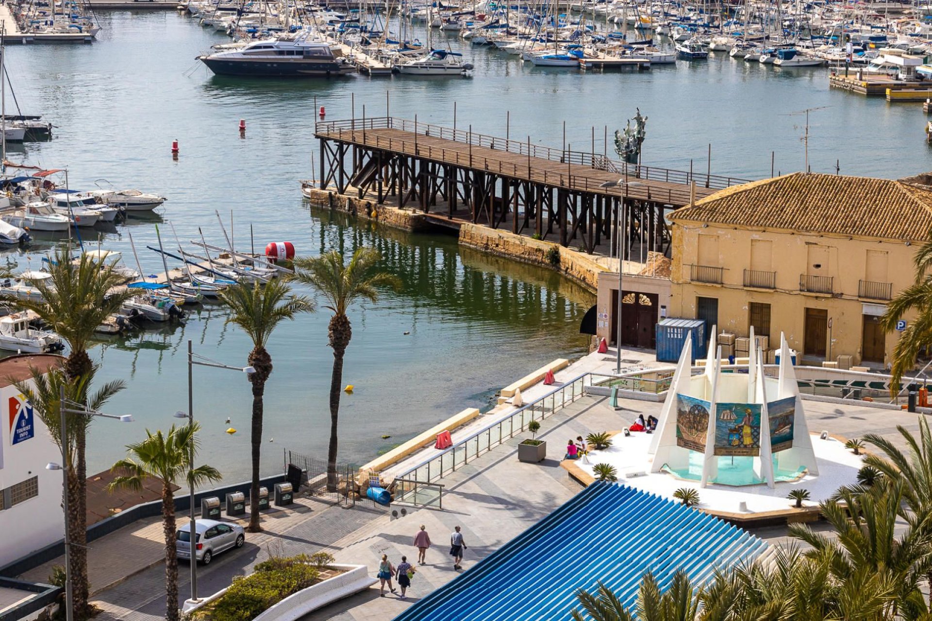 Rynek wtórny - Mieszkanie  -
Torrevieja - Playa del Cura
