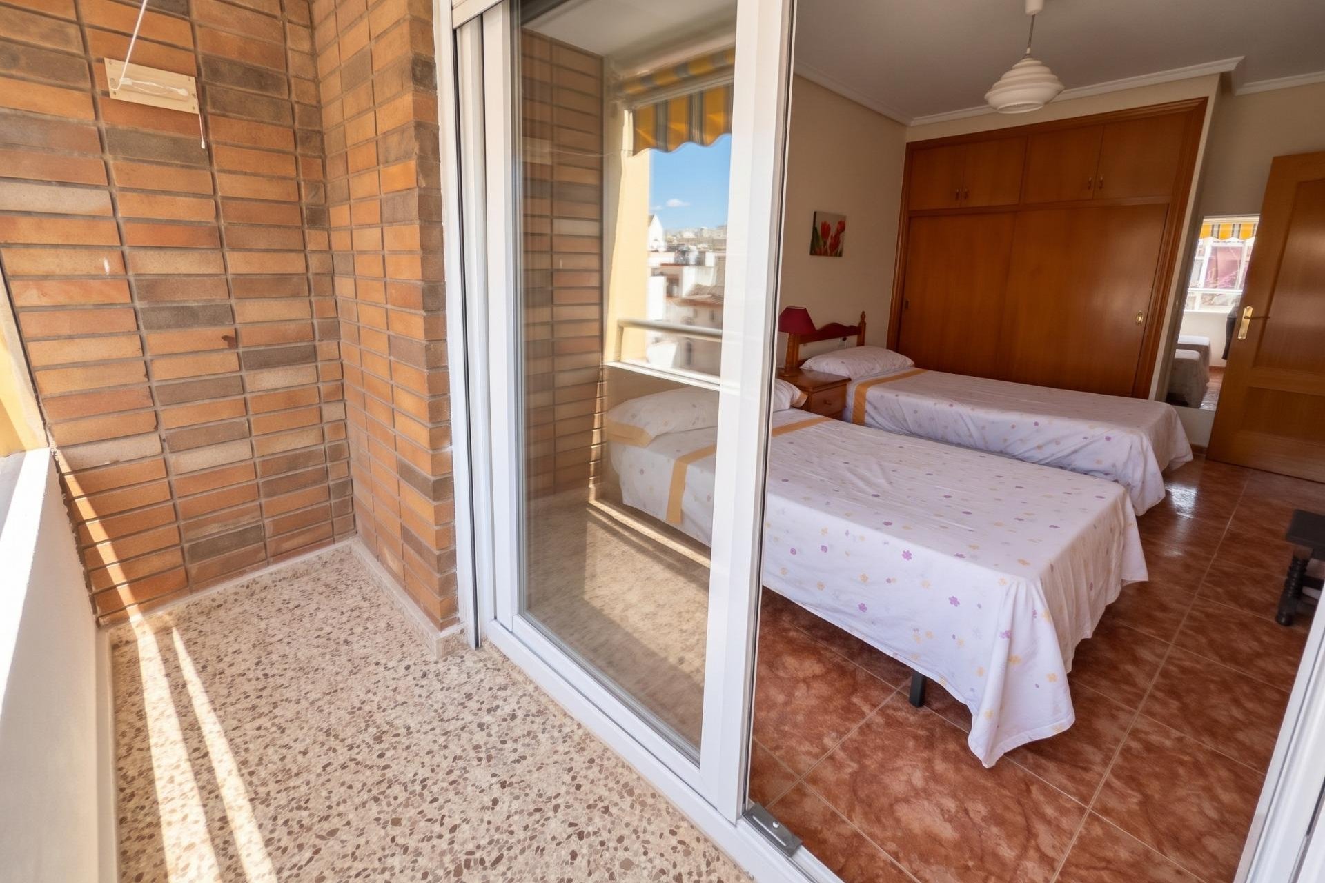 Rynek wtórny - Mieszkanie  -
Torrevieja - Playa del Cura