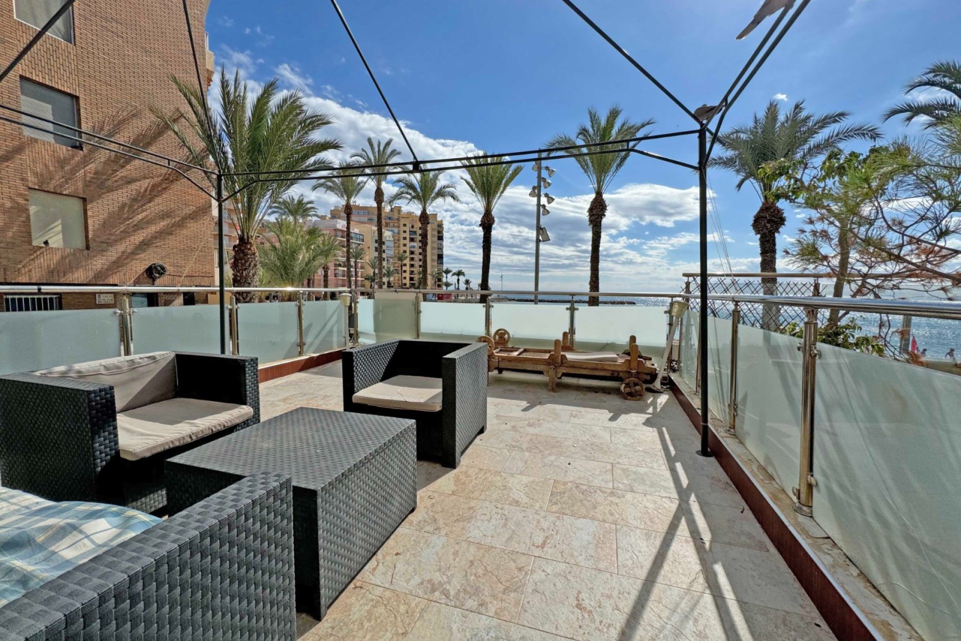 Rynek wtórny - Mieszkanie  -
Torrevieja - Playa del Cura