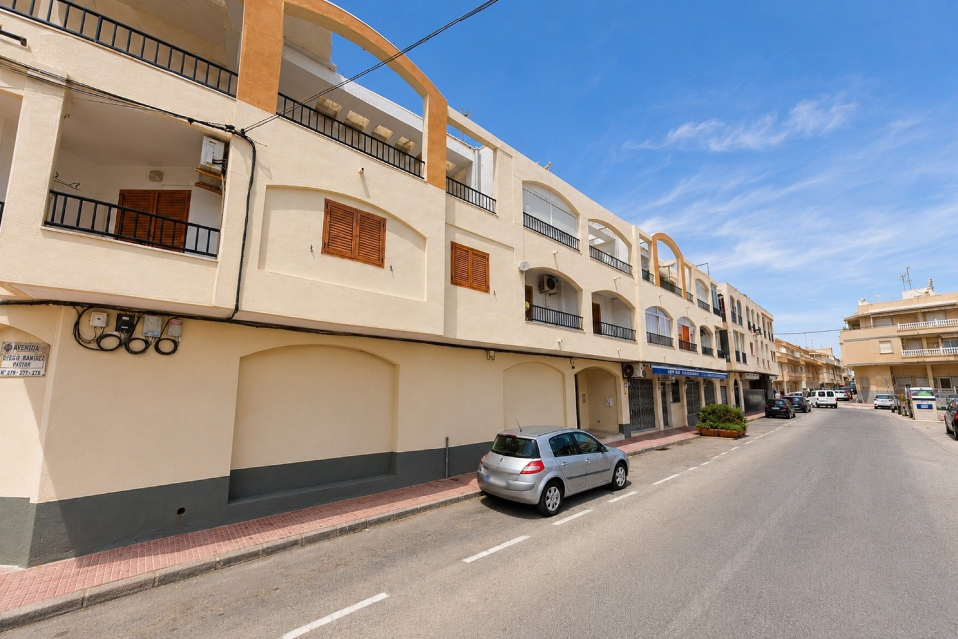 Rynek wtórny - Mieszkanie  -
Torrevieja - Playa Los Locos