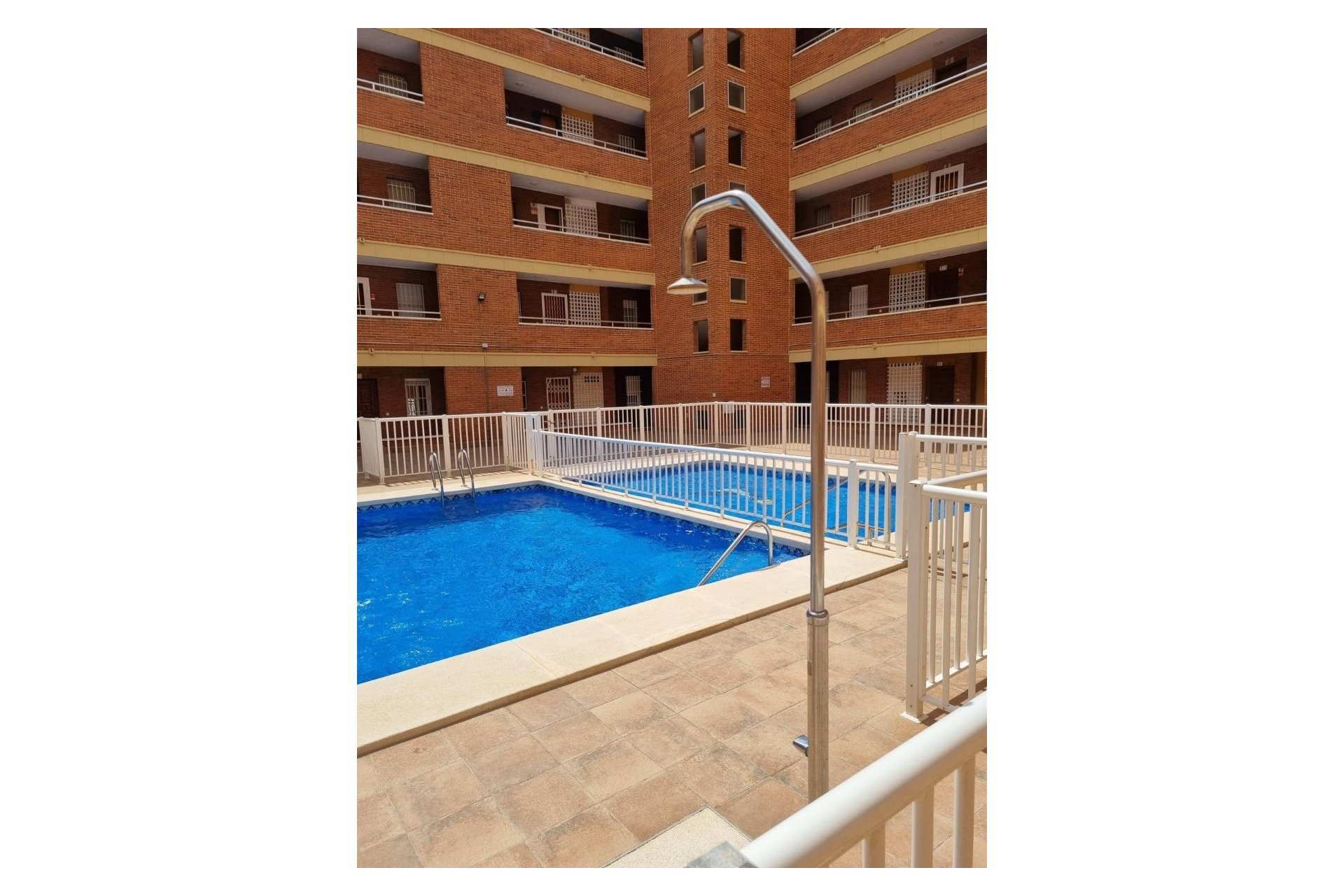 Rynek wtórny - Mieszkanie  -
Torrevieja - Playa Los Naufragos