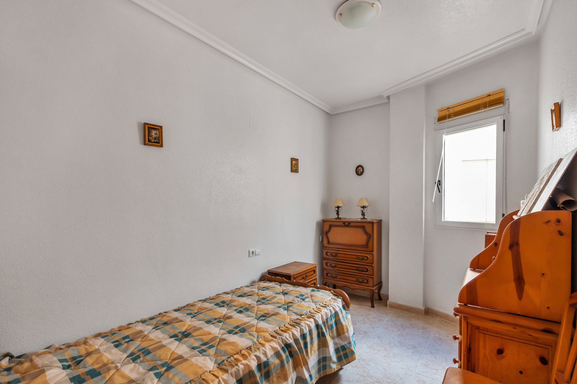 Rynek wtórny - Mieszkanie  -
Torrevieja - Playa Los Naufragos