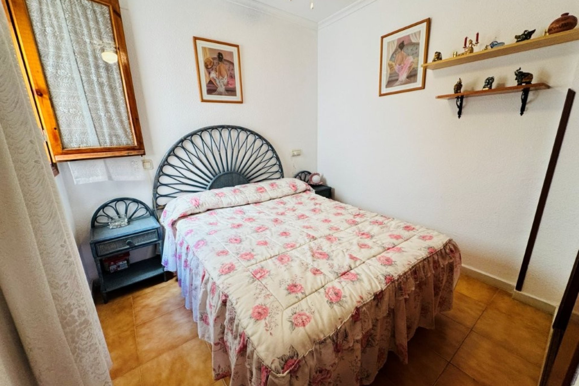 Rynek wtórny - Mieszkanie  -
Torrevieja - Puerto Romano