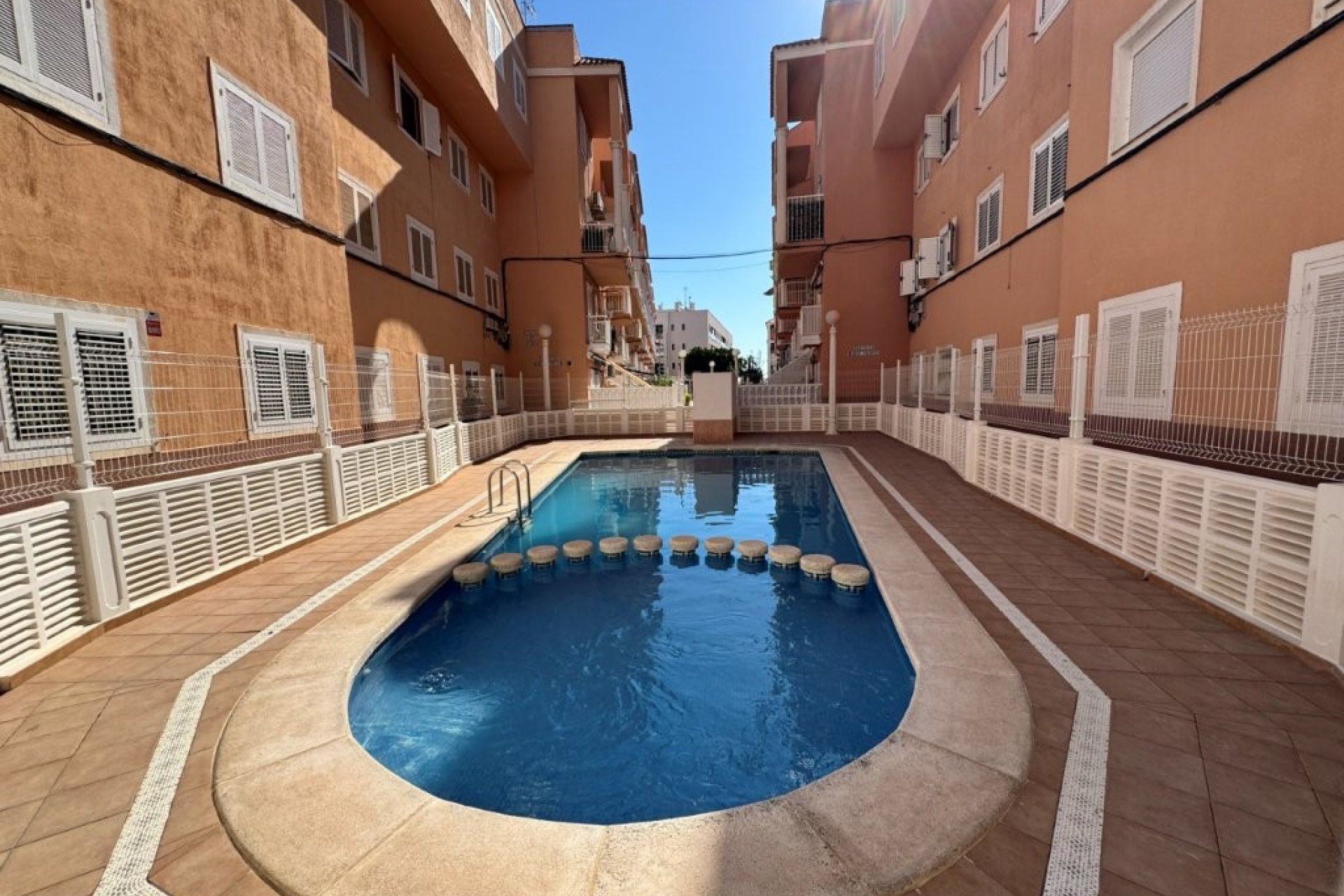 Rynek wtórny - Mieszkanie  -
Torrevieja - Puerto Romano