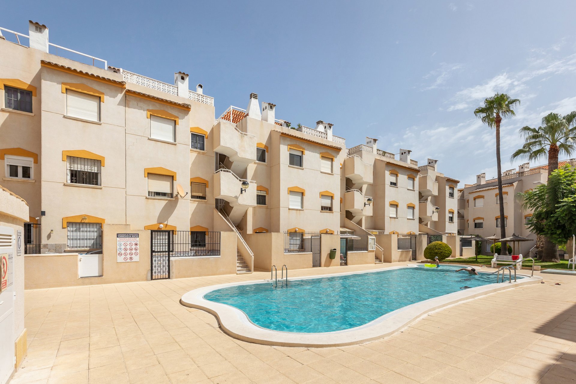 Rynek wtórny - Mieszkanie  -
Torrevieja - Punta prima