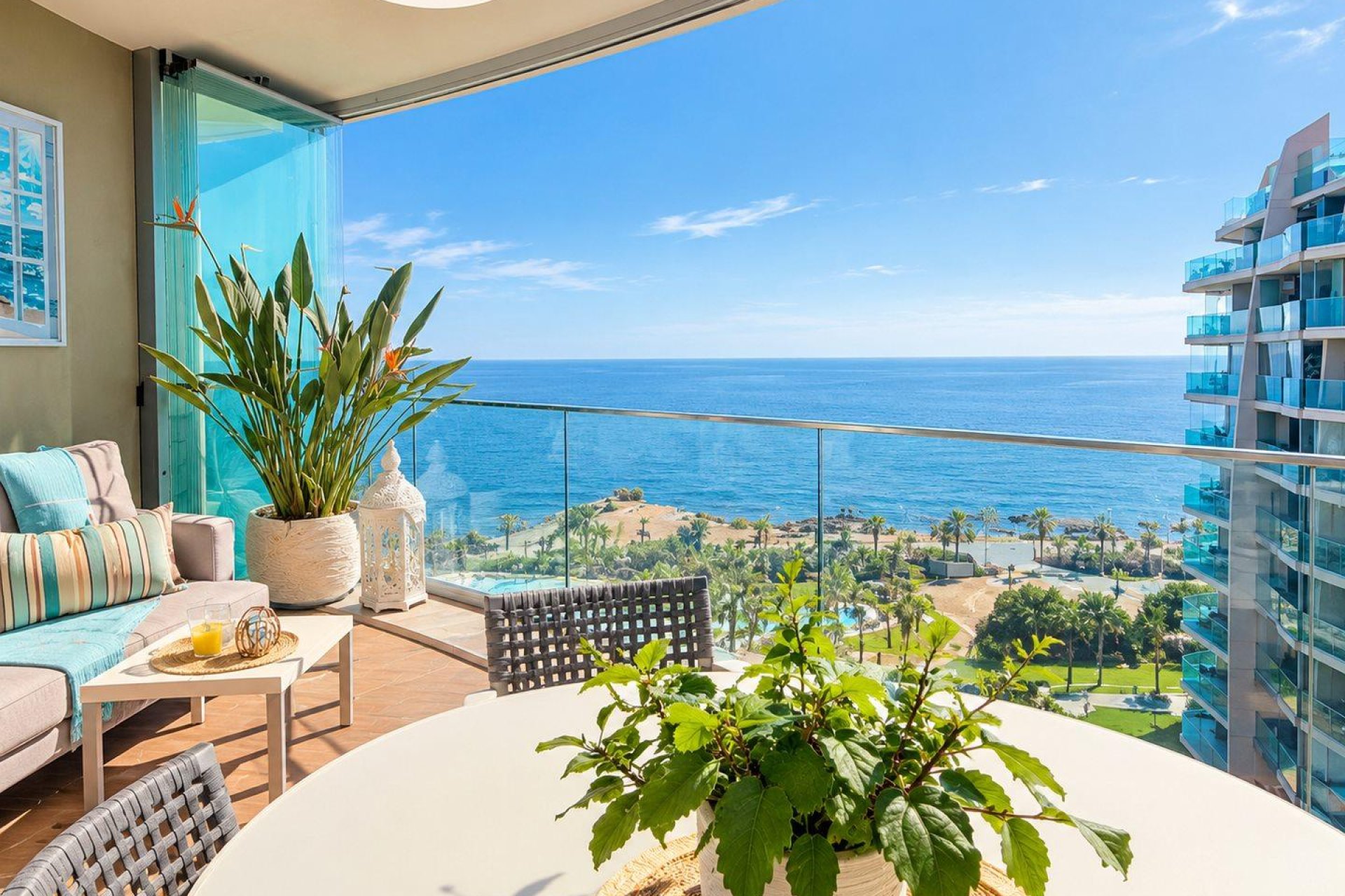 Rynek wtórny - Mieszkanie  -
Torrevieja - Punta prima