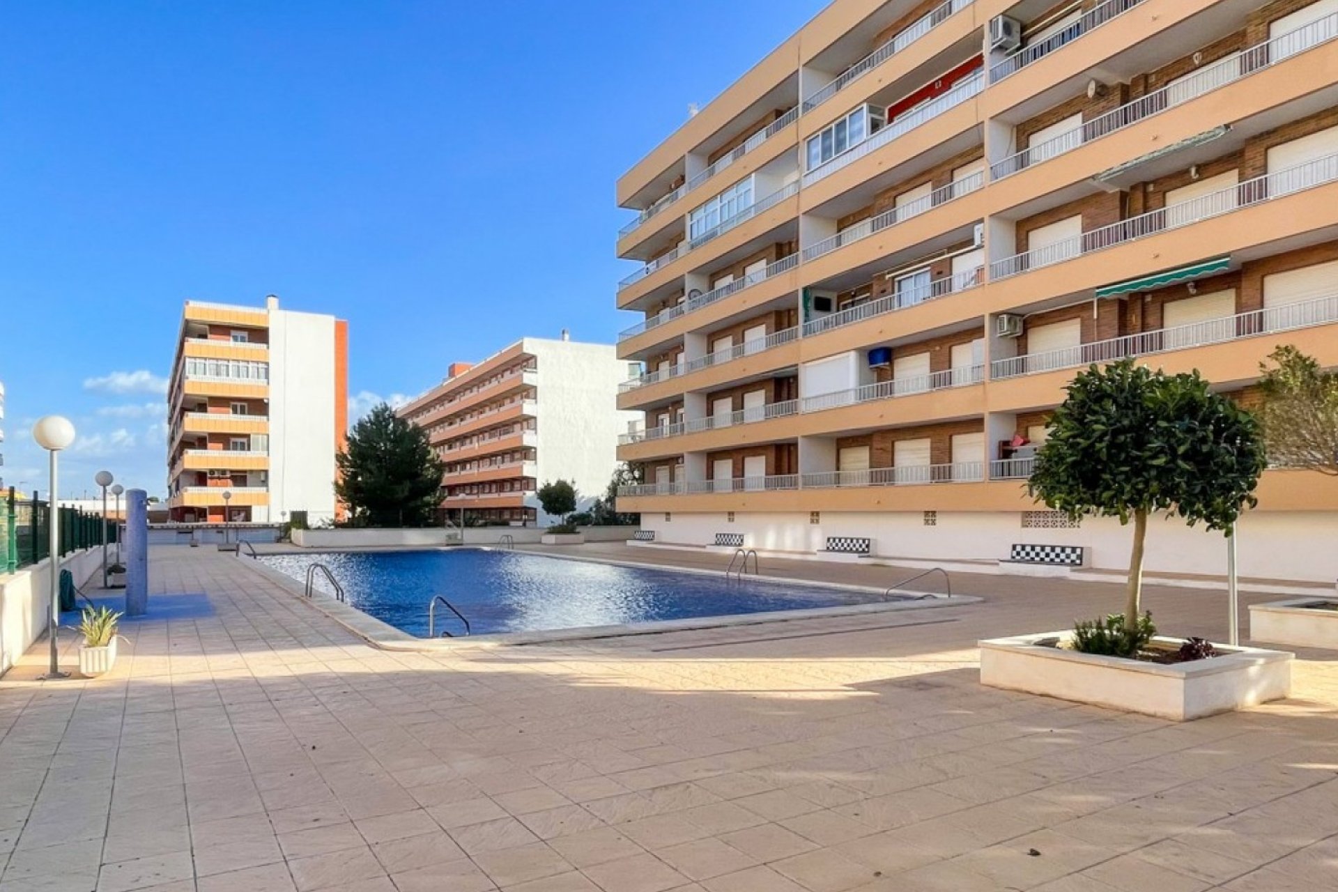 Rynek wtórny - Mieszkanie  -
Torrevieja - Rocio del Mar