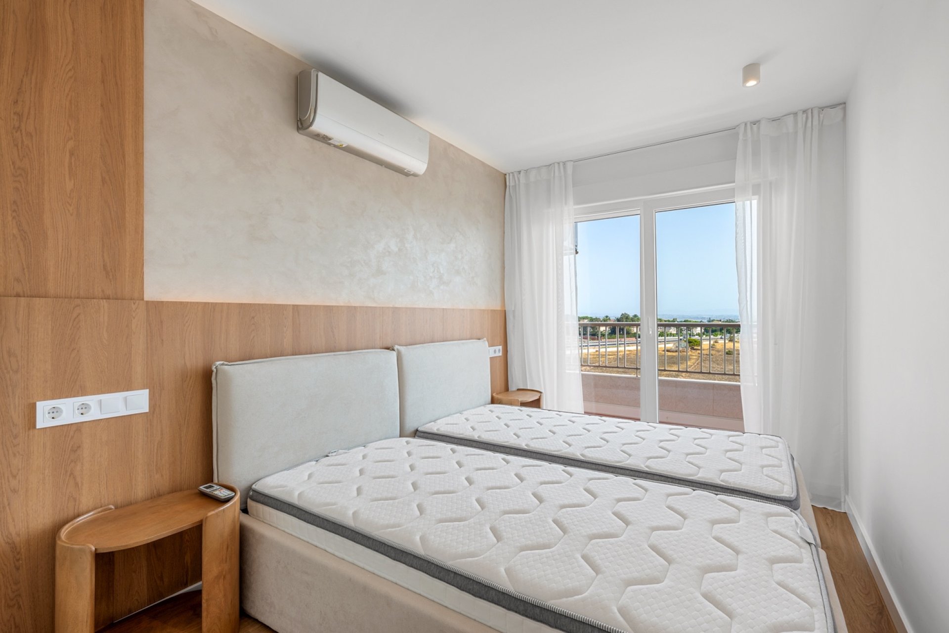Rynek wtórny - Mieszkanie  -
Torrevieja - Rocio del Mar
